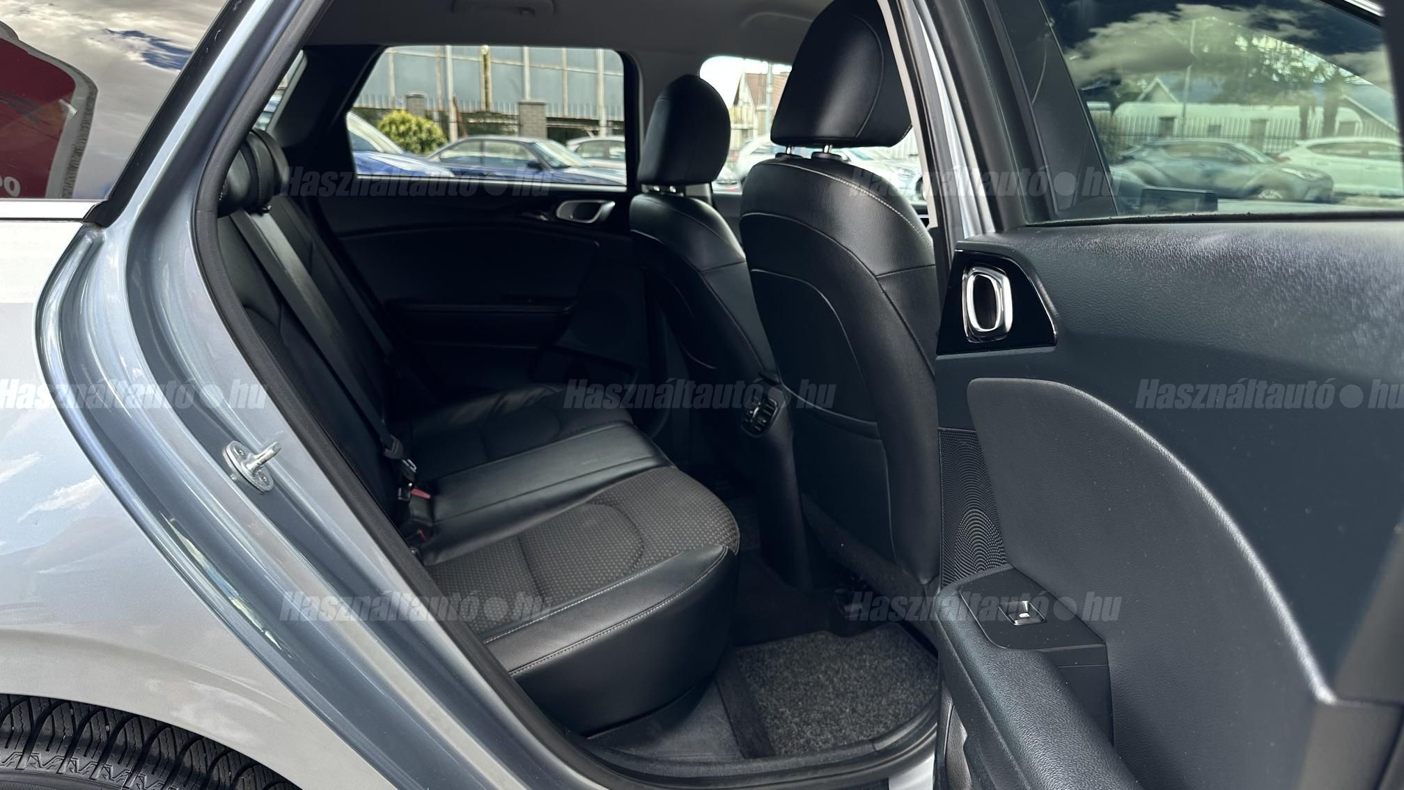 KIA CEE'D Ceed 1.4 T-GDI Gold DCT