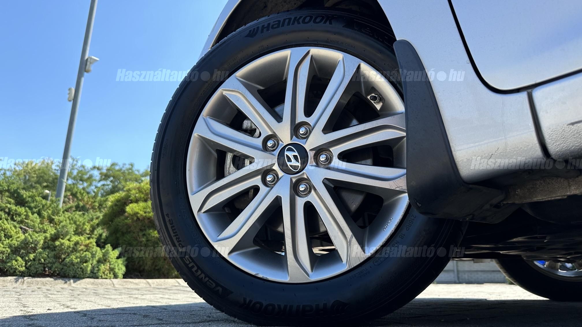 HYUNDAI ELANTRA 1.6 MPi Executive (Automata)