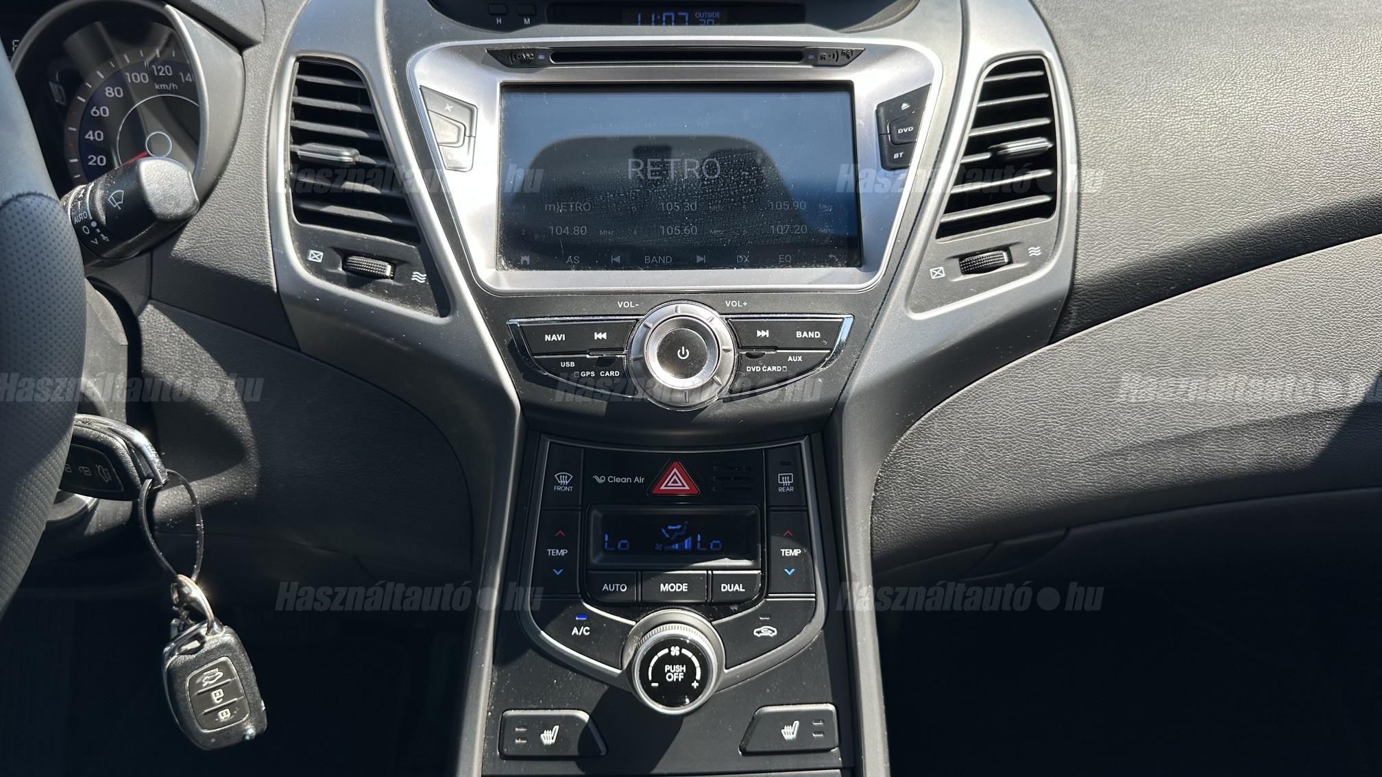 HYUNDAI ELANTRA 1.6 MPi Executive (Automata)