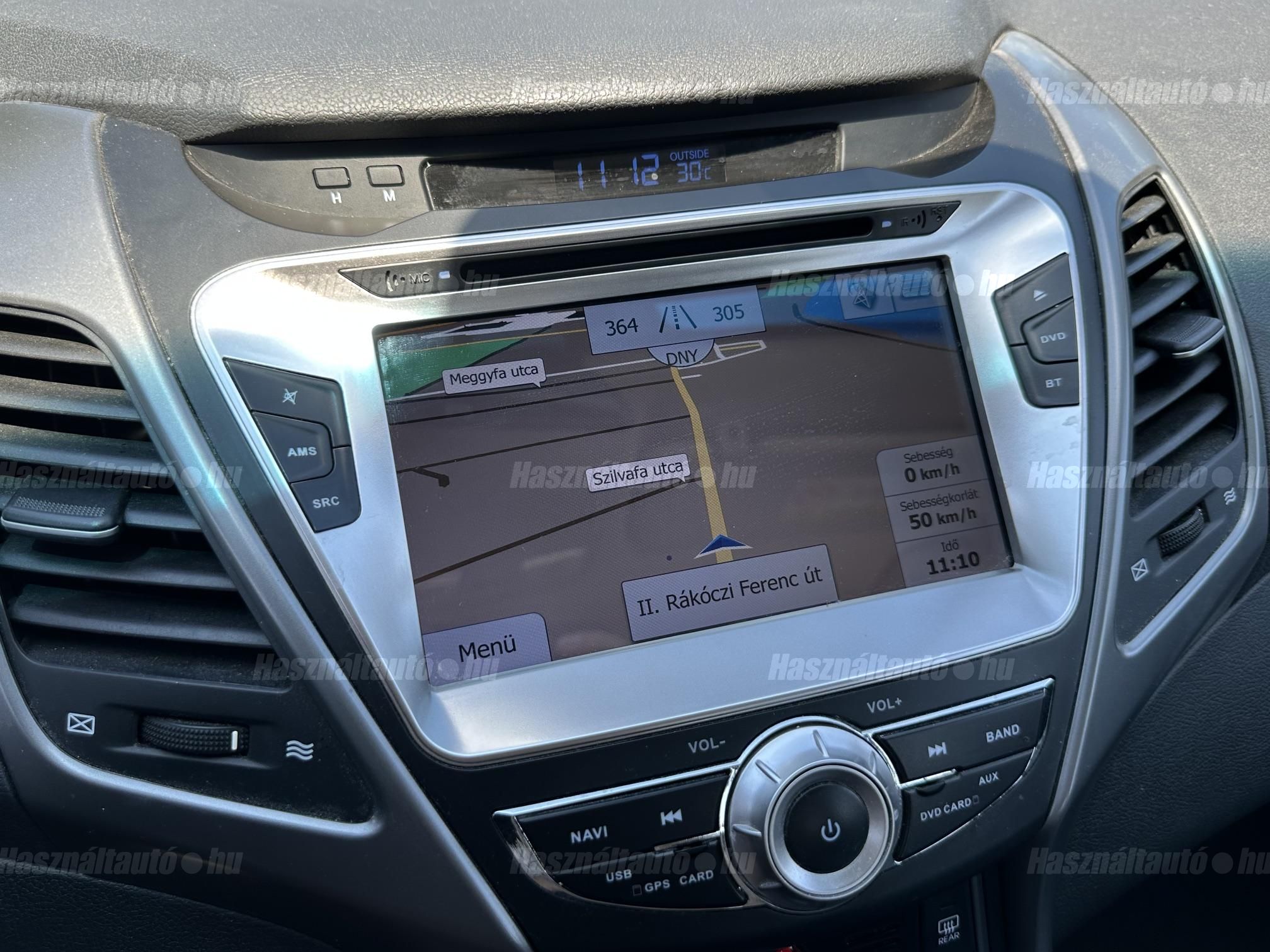 HYUNDAI ELANTRA 1.6 MPi Executive (Automata)