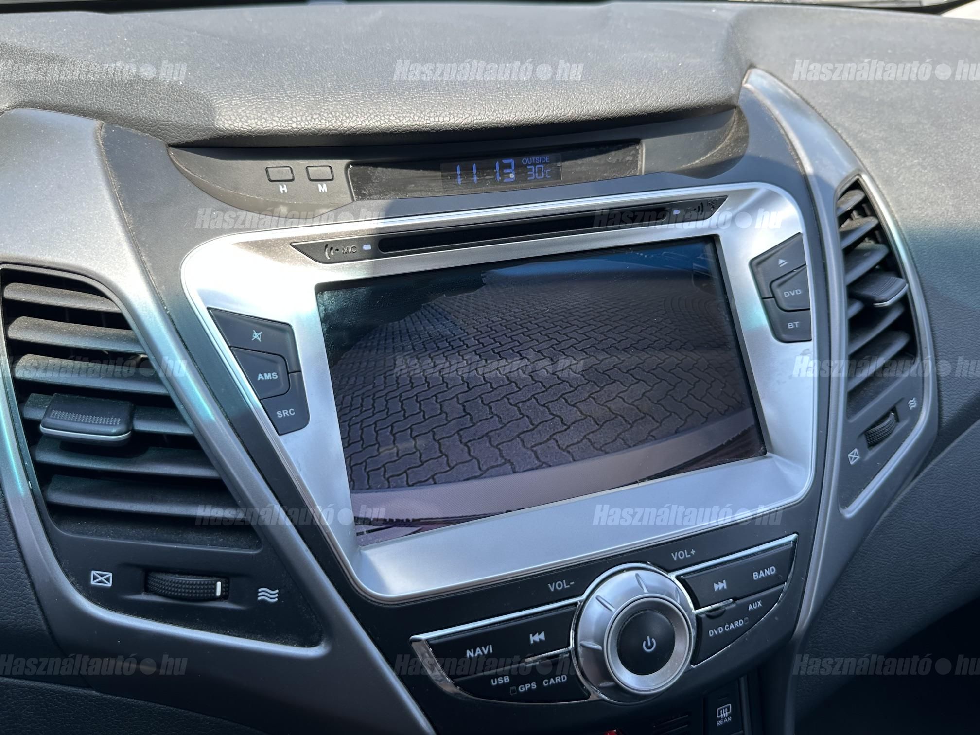 HYUNDAI ELANTRA 1.6 MPi Executive (Automata)