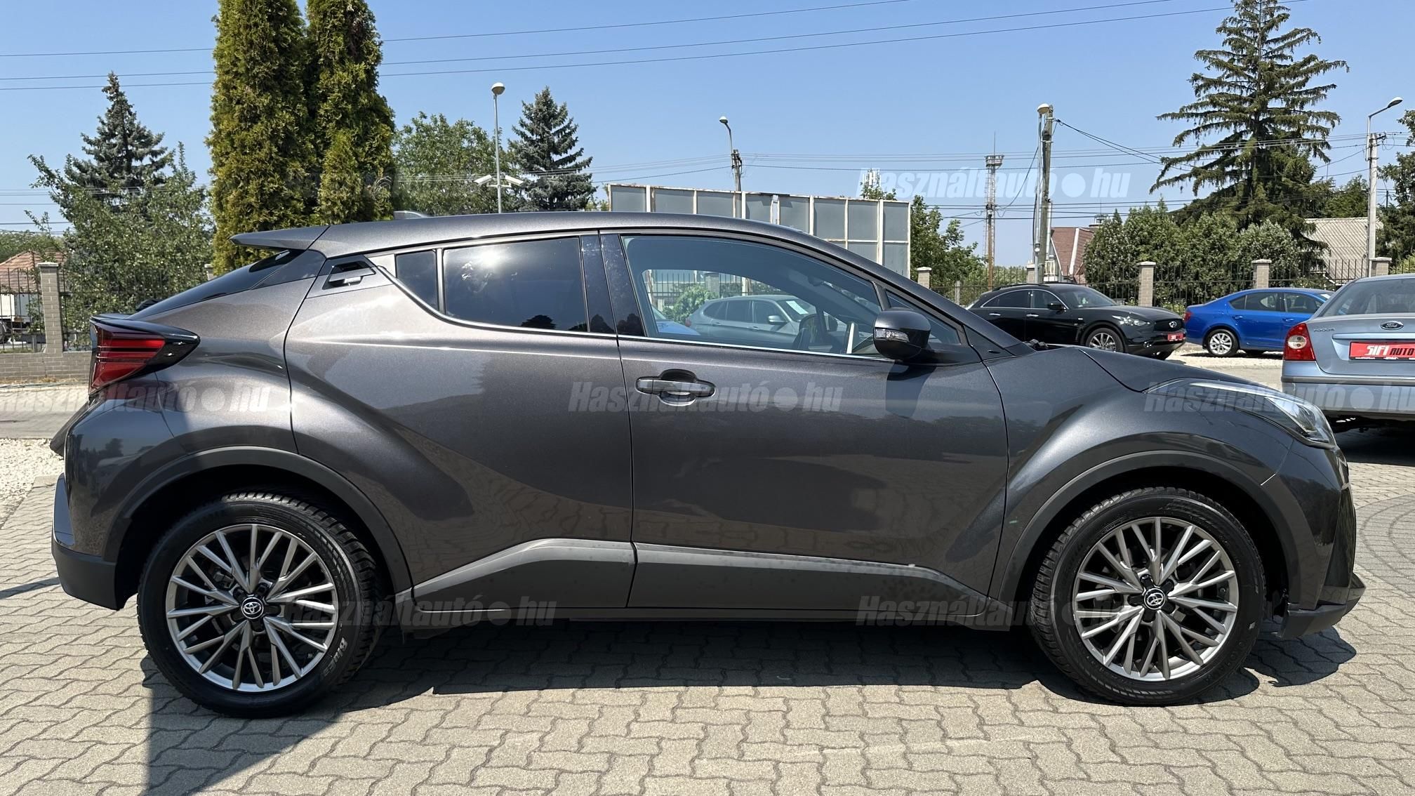 TOYOTA C-HR 1.8 Hybrid Executive Tech VIP e-CVT