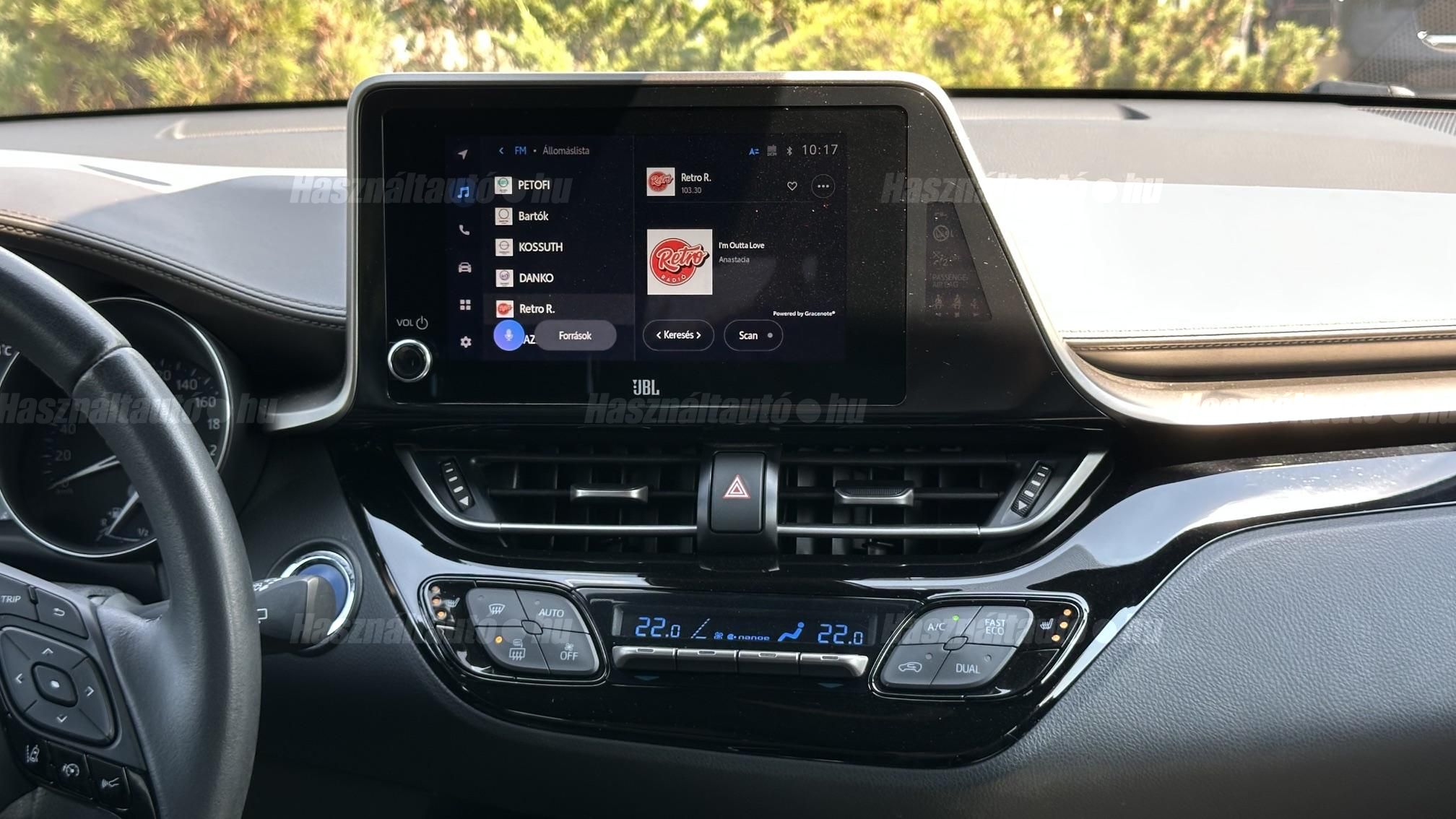 TOYOTA C-HR 1.8 Hybrid Executive Tech VIP e-CVT