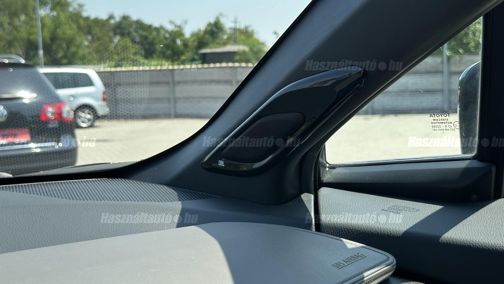 TOYOTA C-HR 1.8 Hybrid Executive Tech VIP e-CVT
