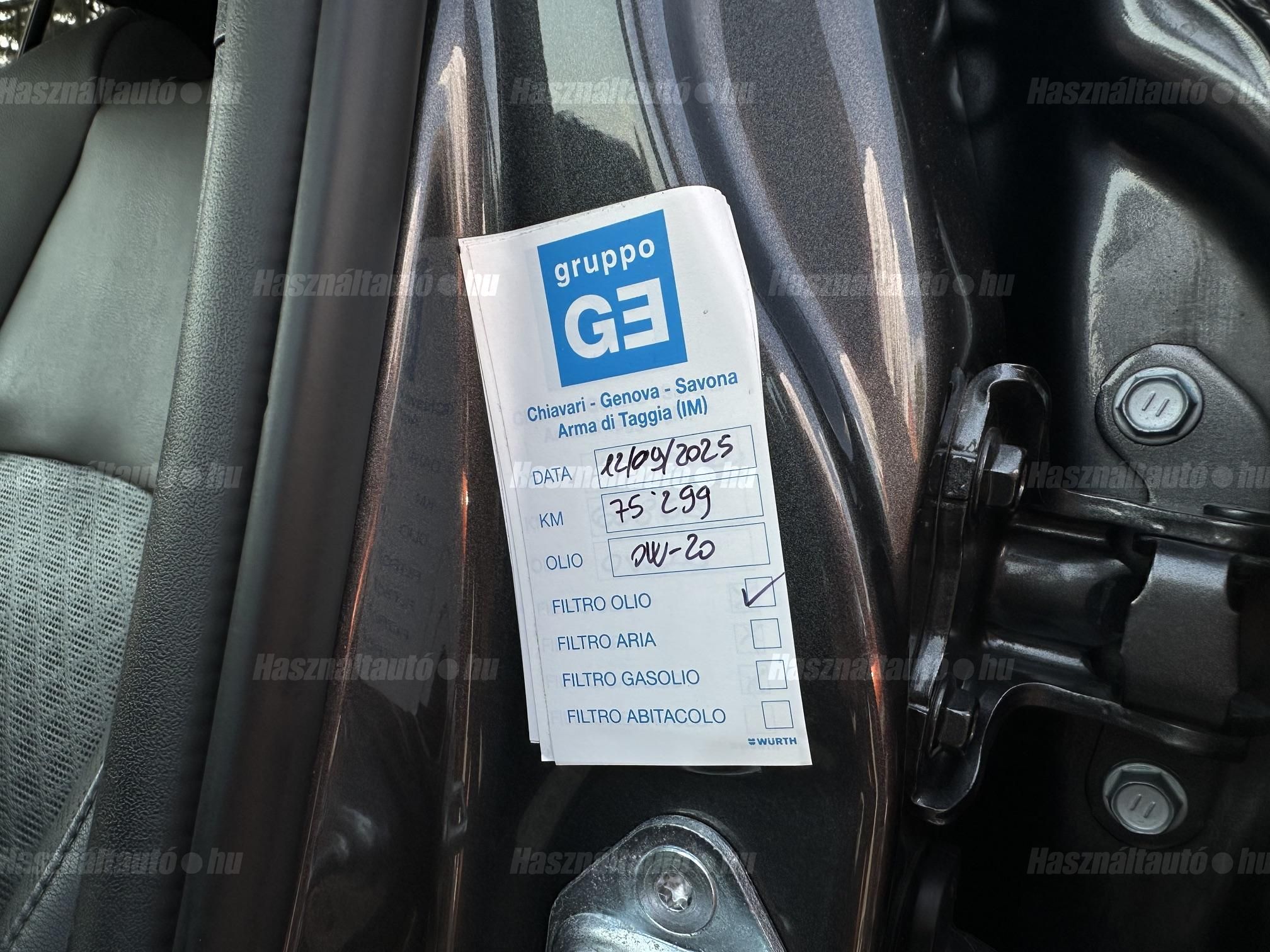 TOYOTA C-HR 1.8 Hybrid Executive Tech VIP e-CVT