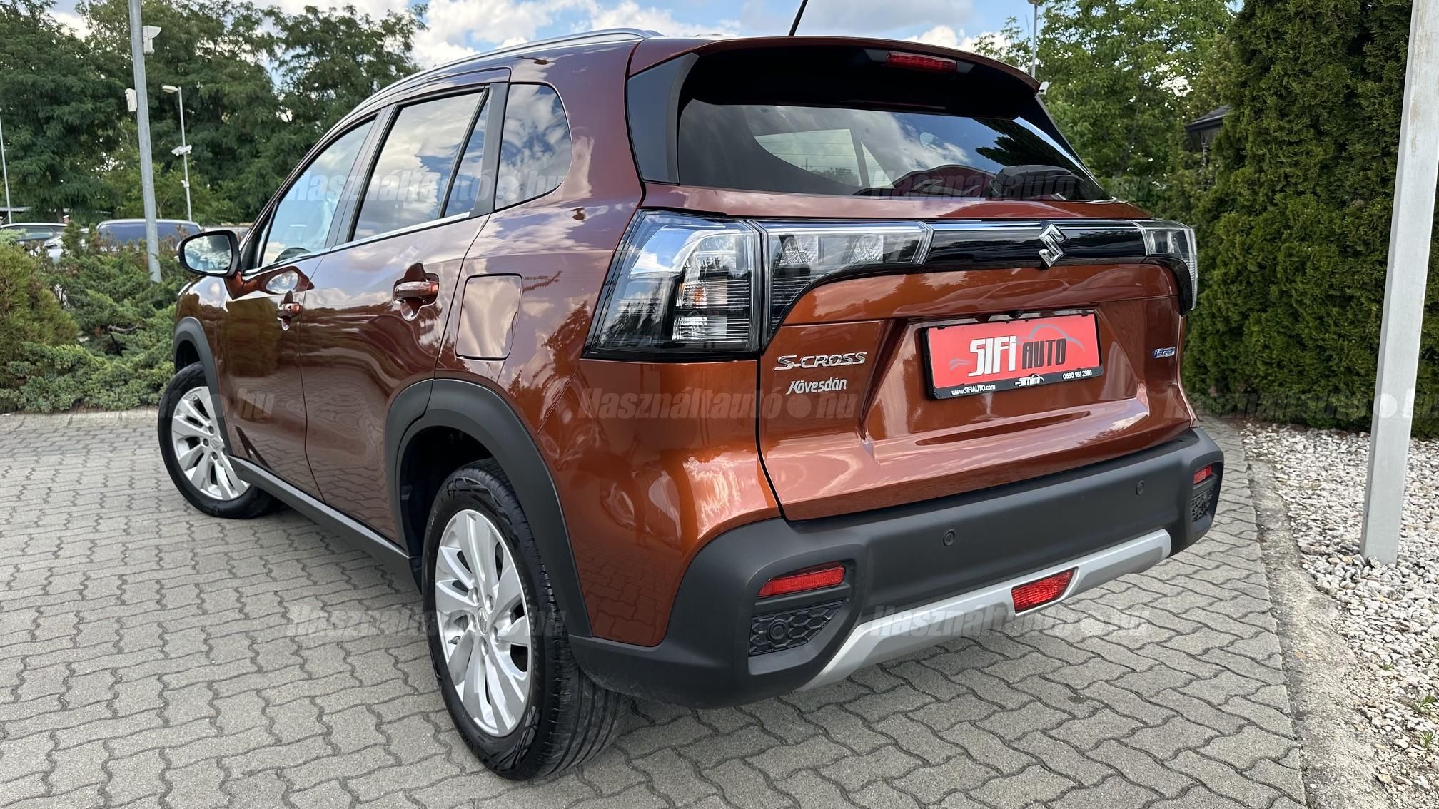 SUZUKI SX4 S-CROSS