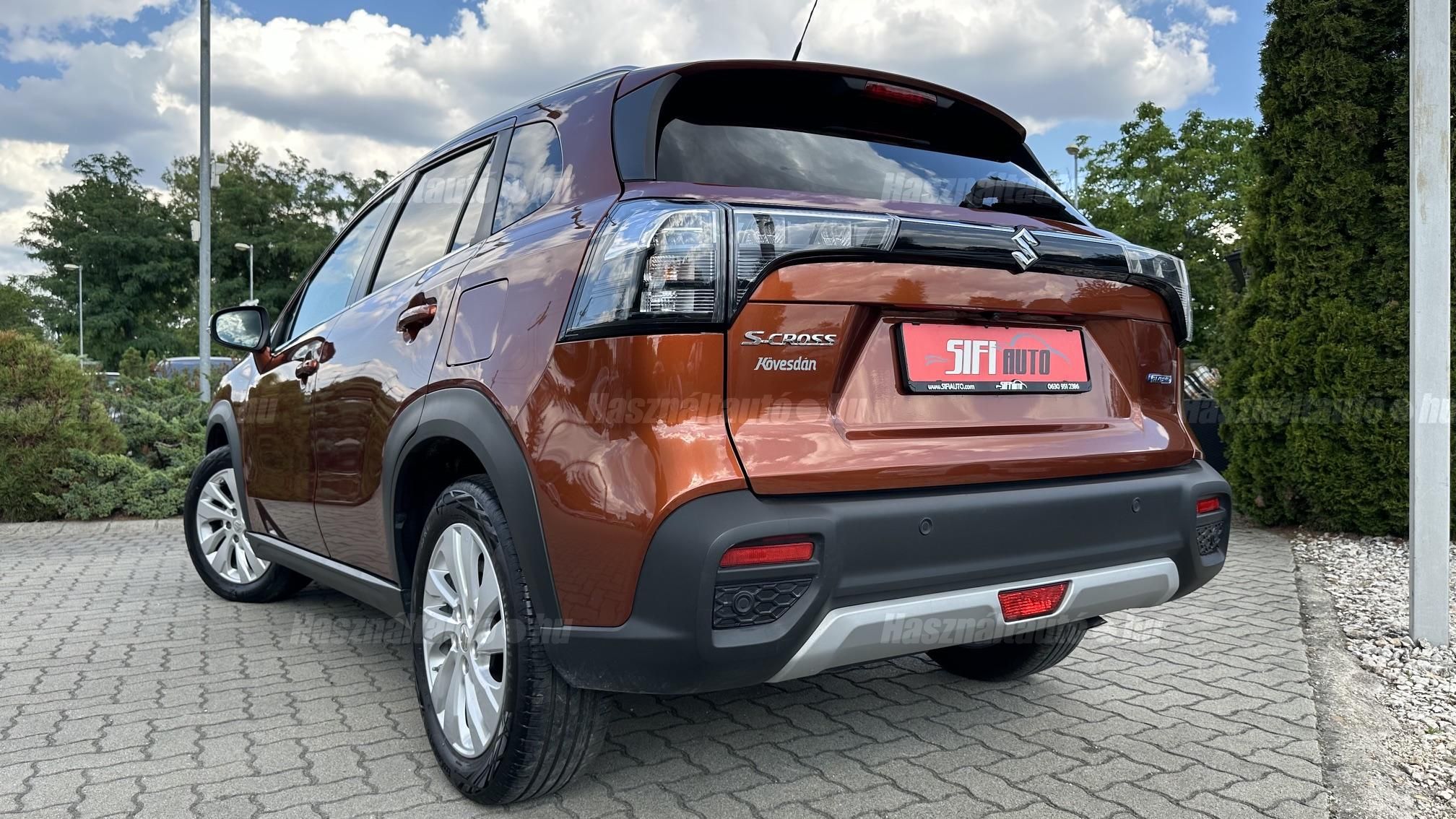SUZUKI SX4 S-CROSS