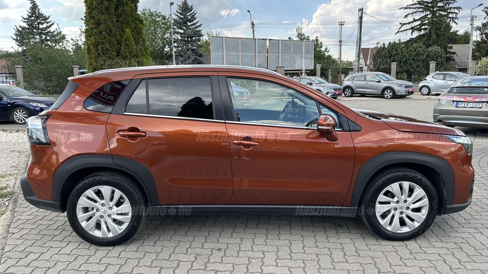 SUZUKI SX4 S-CROSS