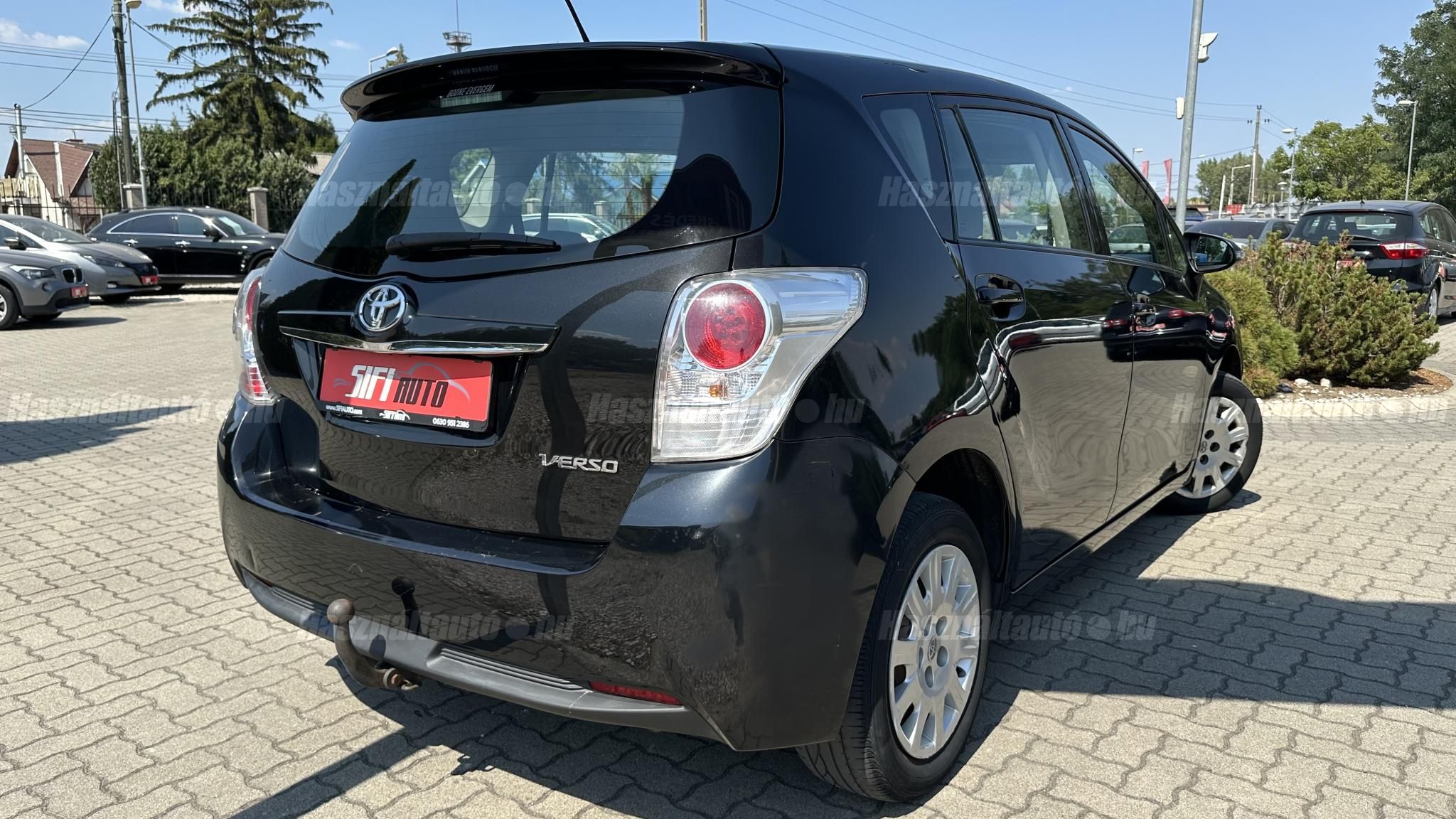 TOYOTA VERSO 1.6 Live Plus