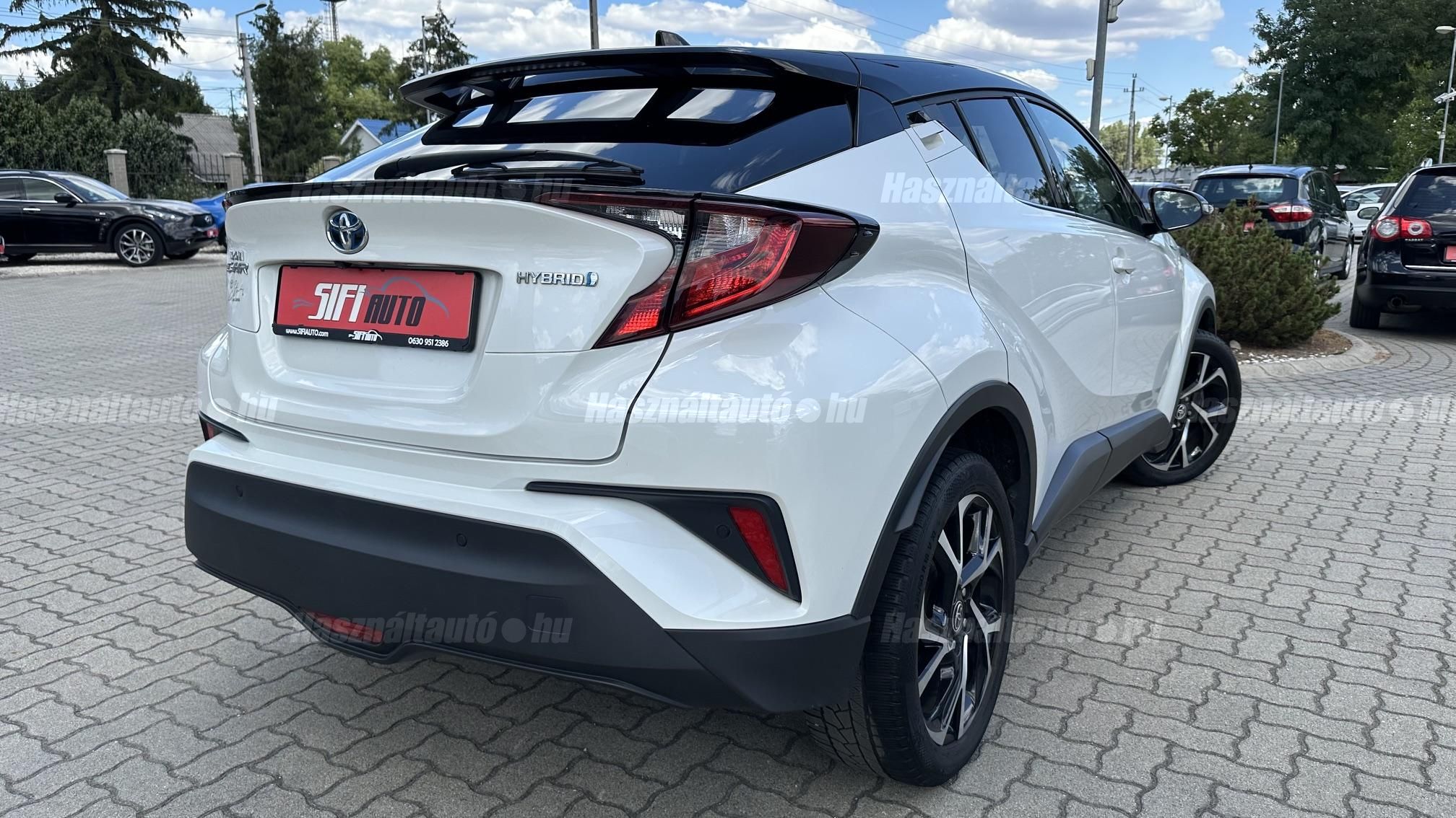 TOYOTA C-HR 1.8 Hybrid Style e-CVT