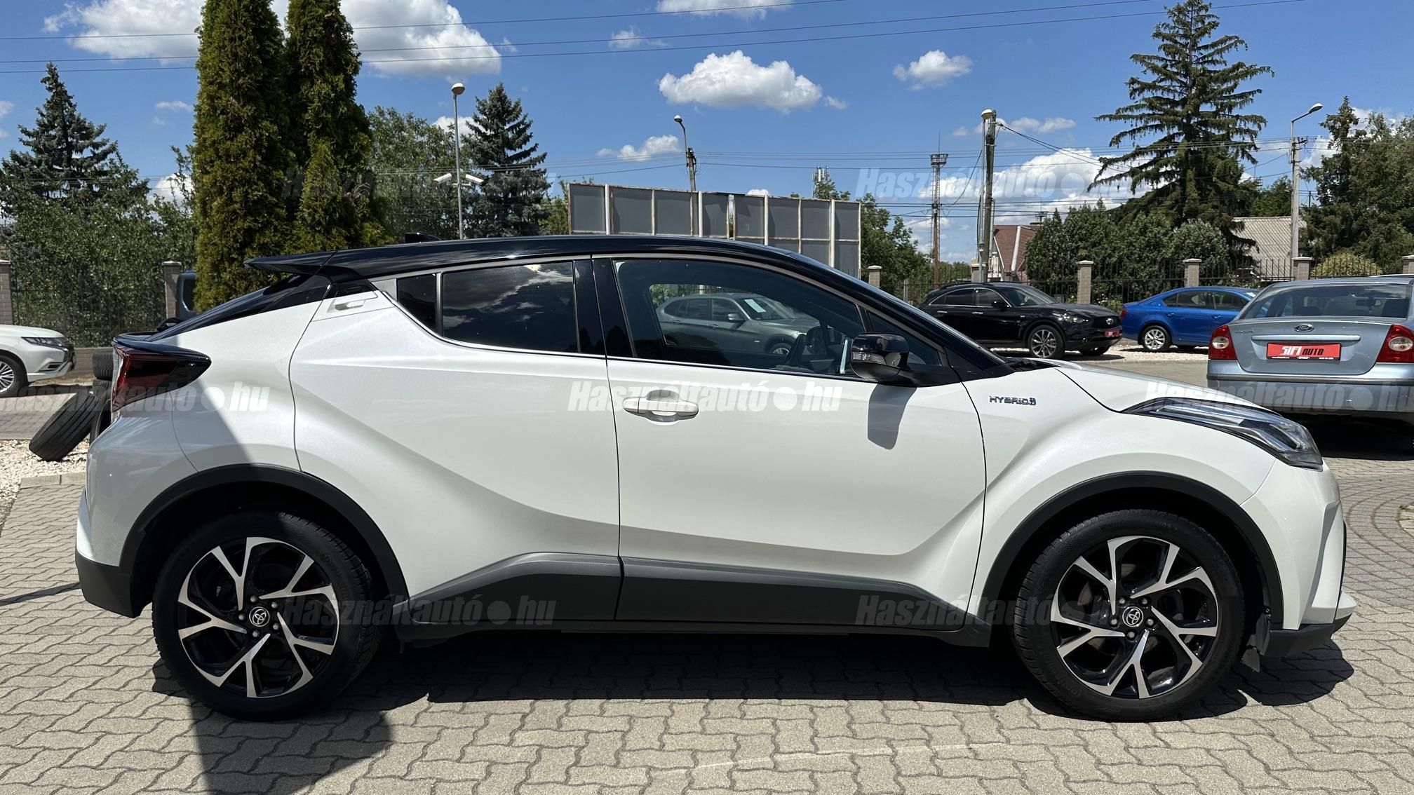 TOYOTA C-HR 1.8 Hybrid Style e-CVT