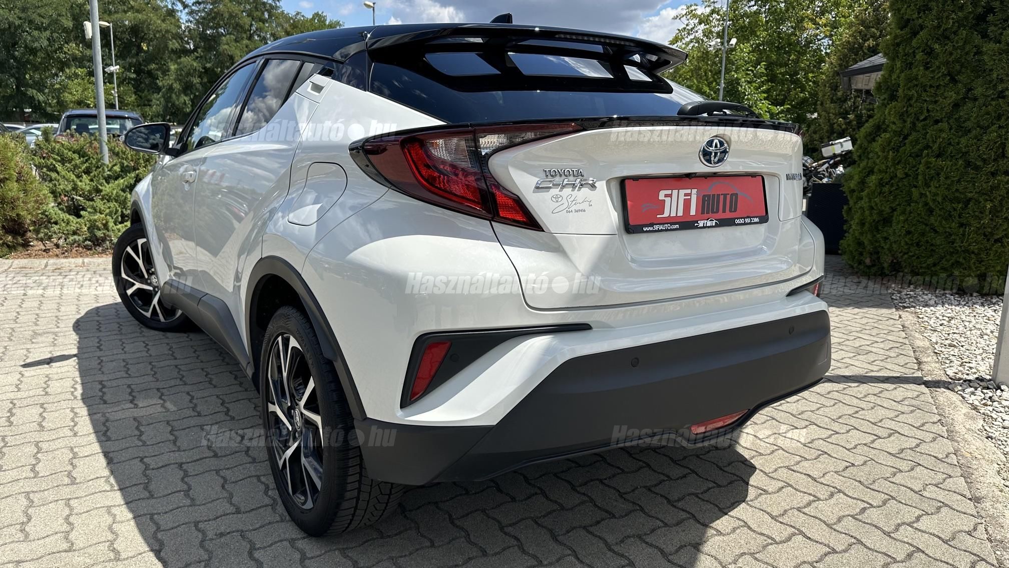 TOYOTA C-HR 1.8 Hybrid Style e-CVT