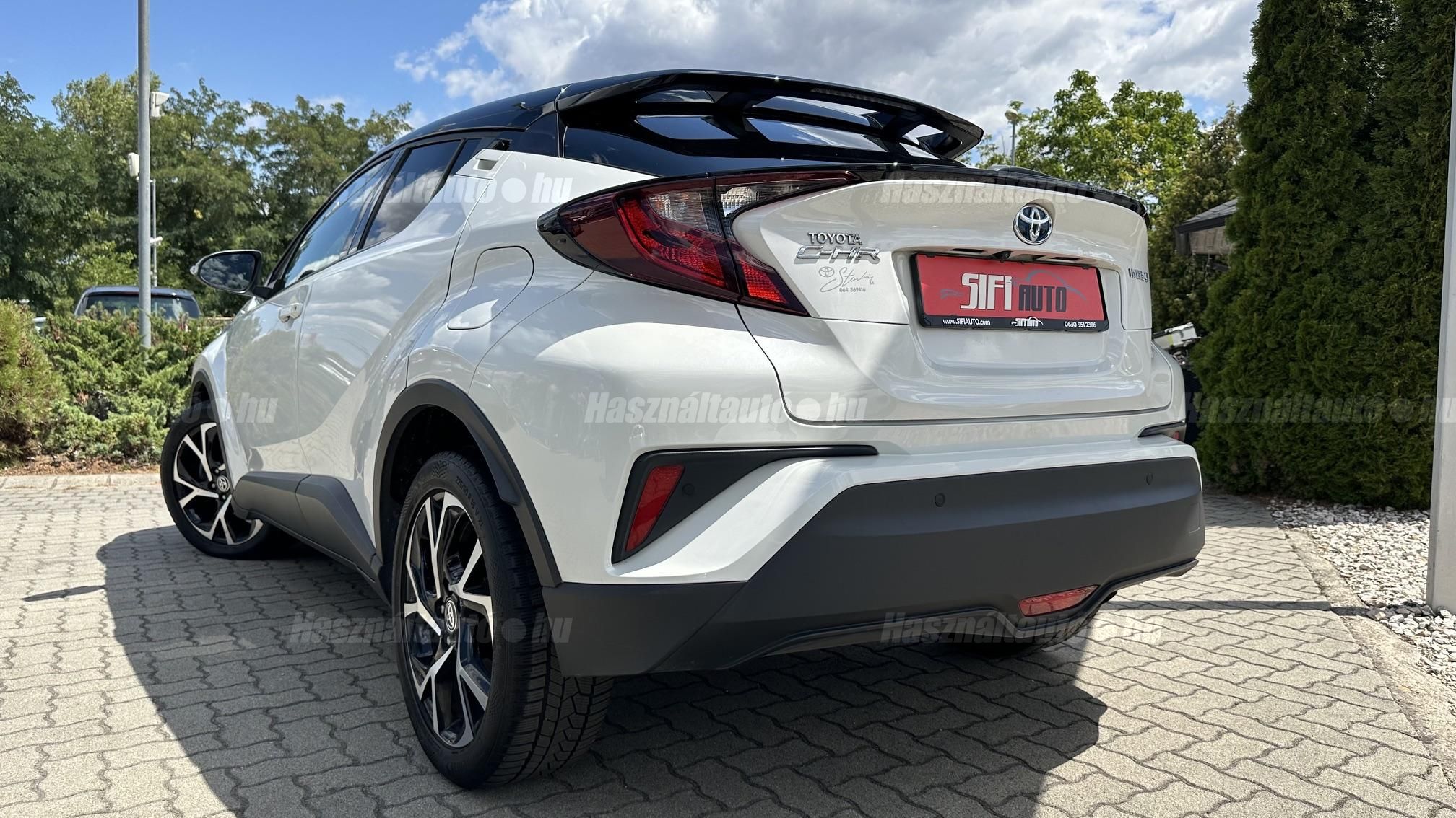 TOYOTA C-HR 1.8 Hybrid Style e-CVT