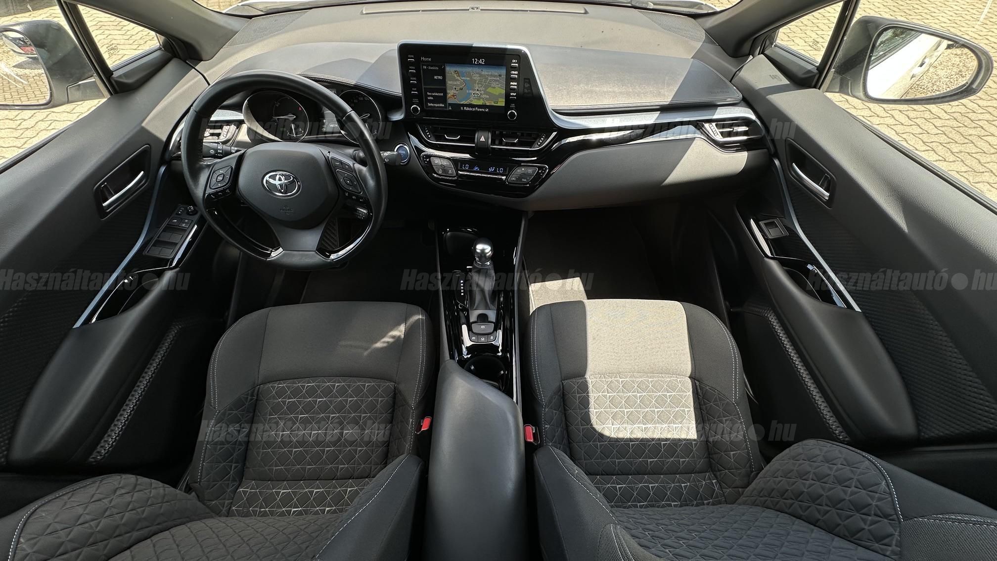 TOYOTA C-HR 1.8 Hybrid Style e-CVT