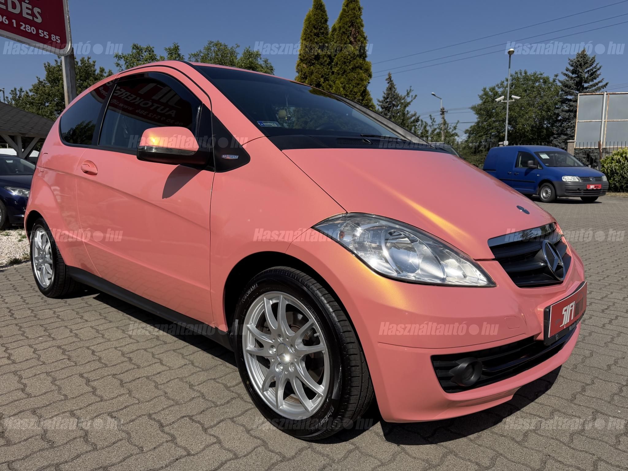 MERCEDES-BENZ A 180 BlueEFFICIENCY Elegance Magyarrendszám.