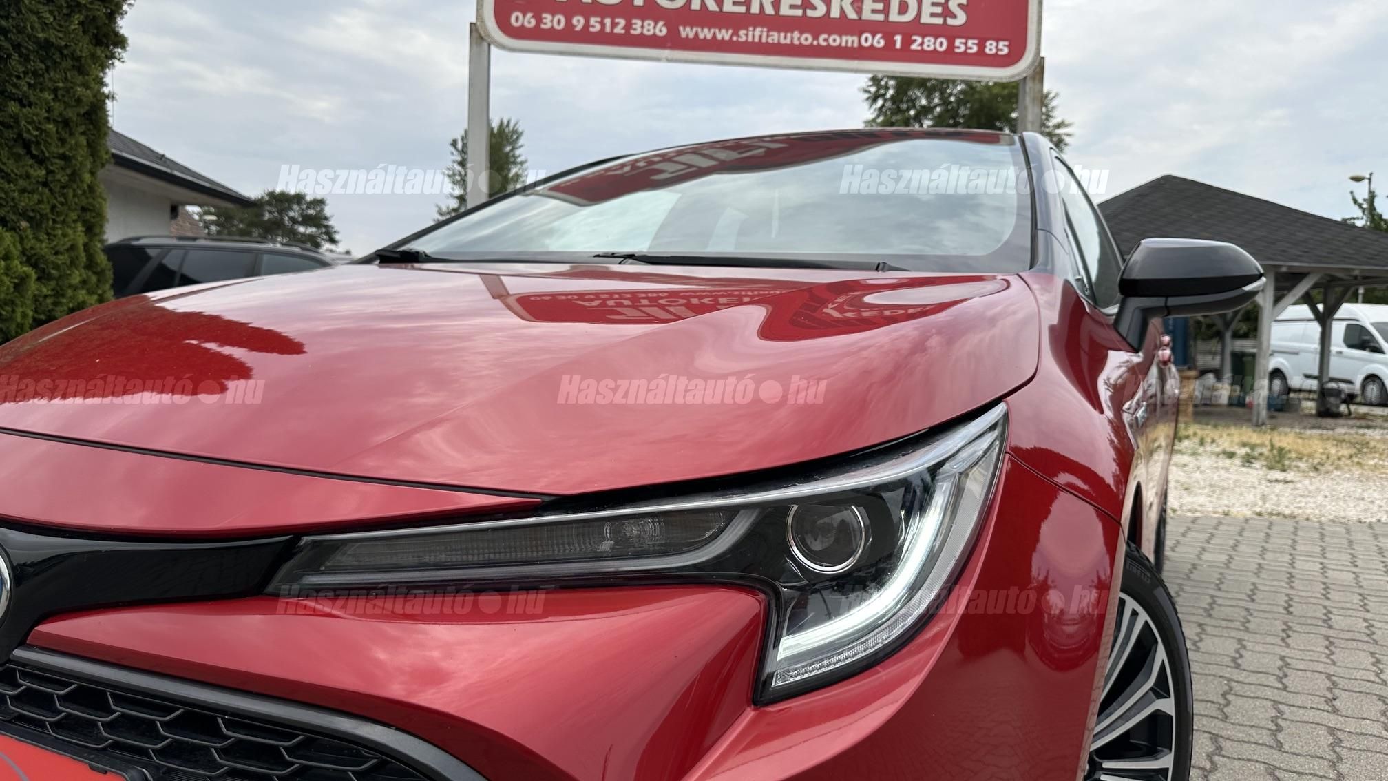 TOYOTA COROLLA 1.8 Hybrid Comfort Style Tech e-CVT