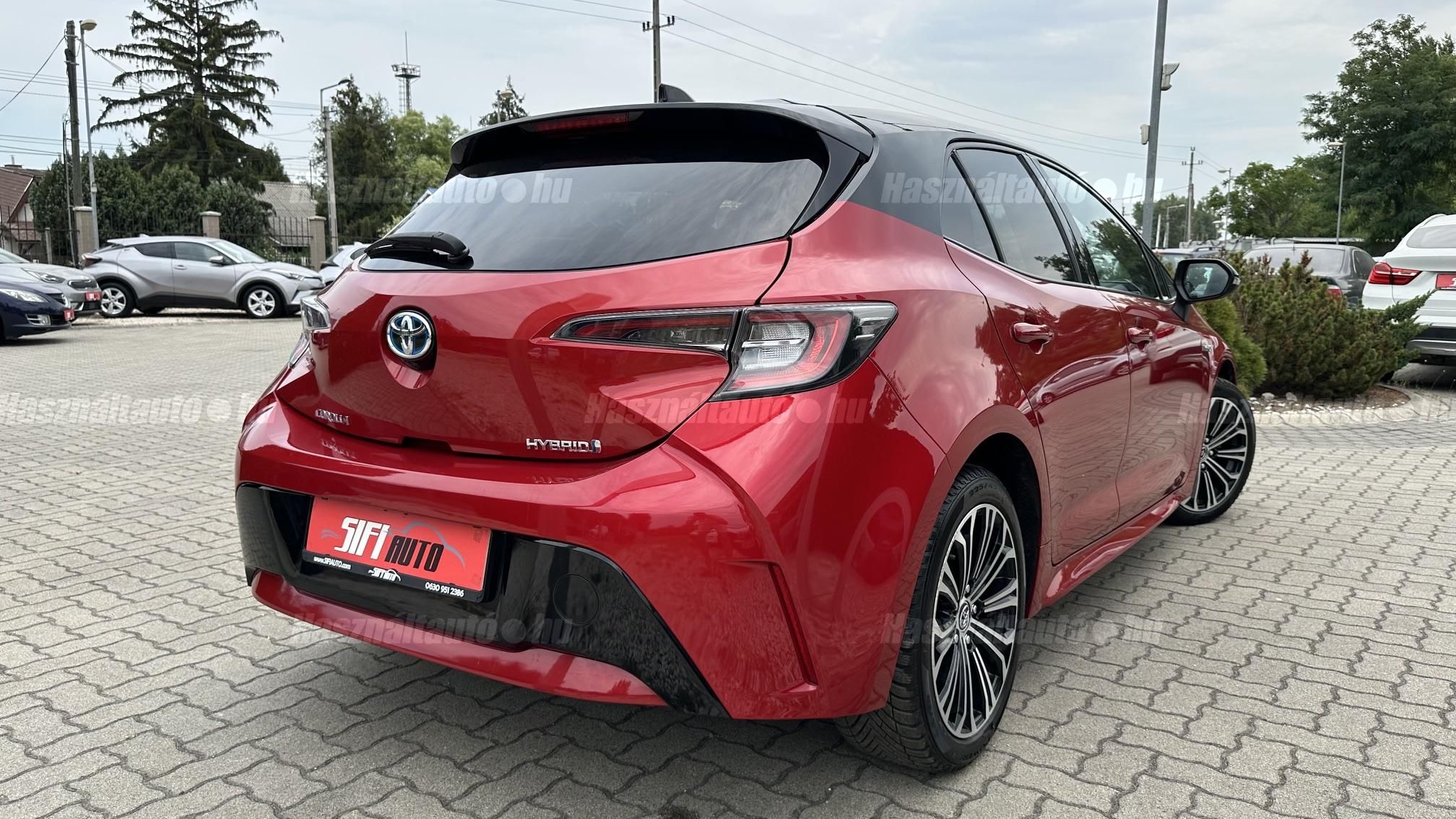 TOYOTA COROLLA 1.8 Hybrid Comfort Style Tech e-CVT