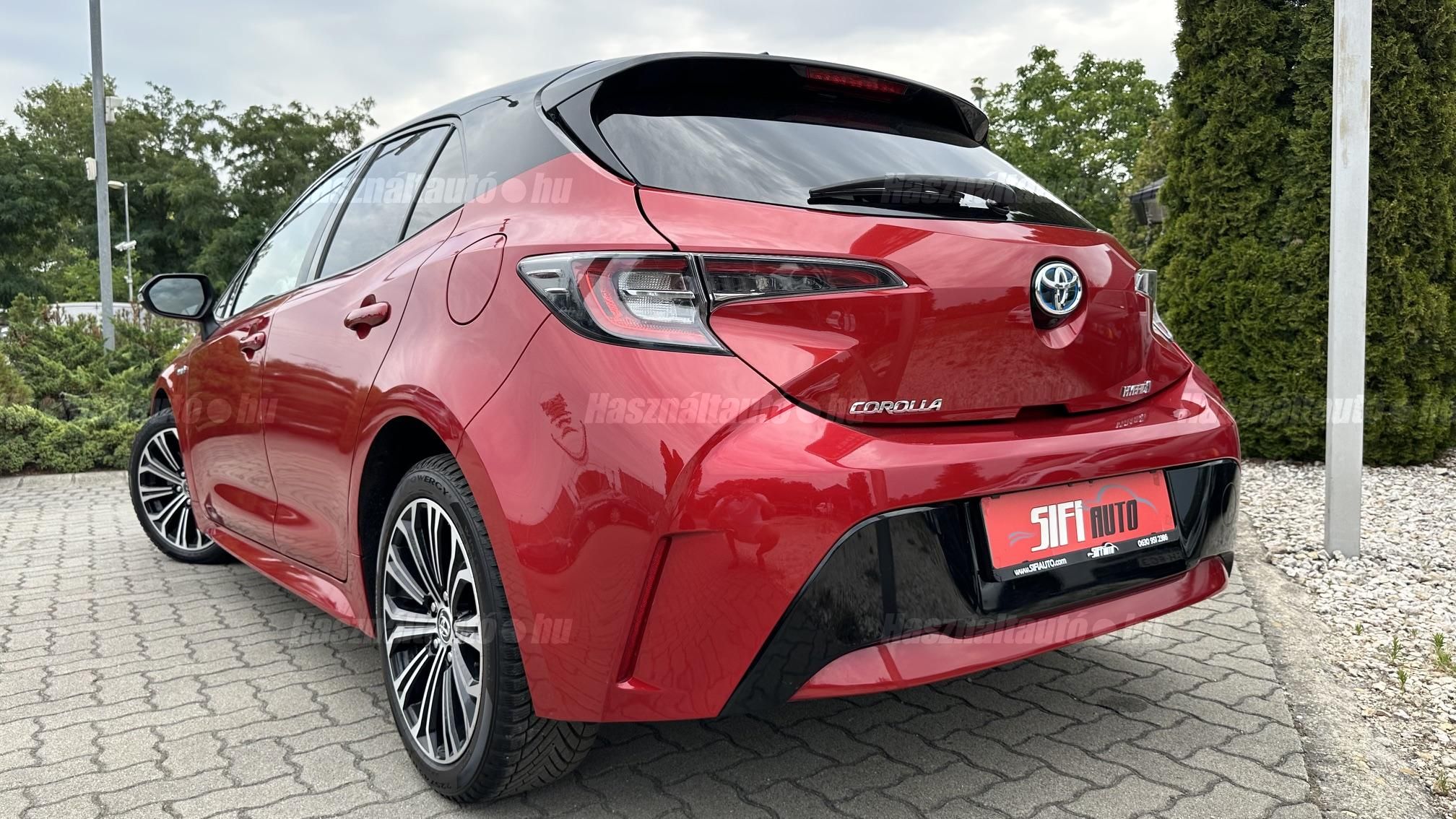 TOYOTA COROLLA 1.8 Hybrid Comfort Style Tech e-CVT
