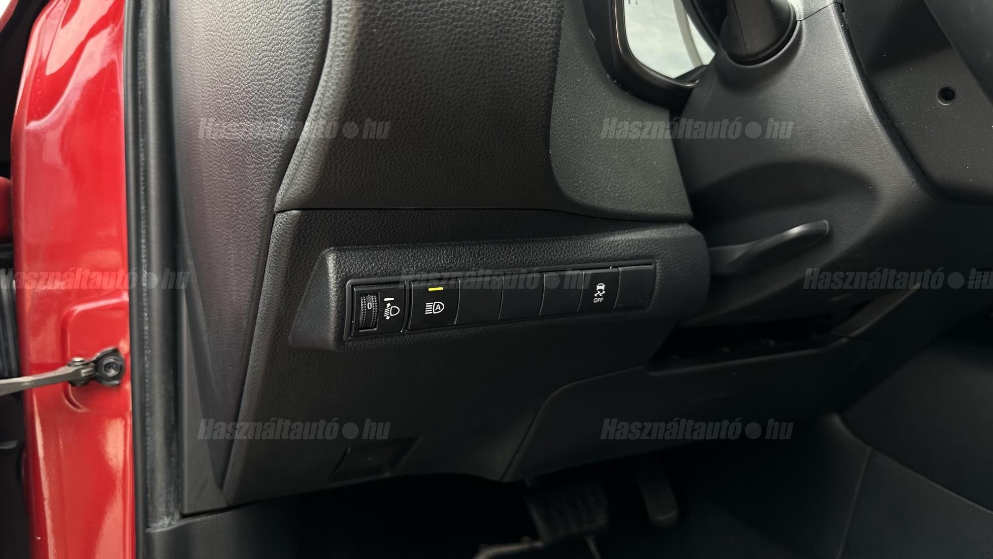 TOYOTA COROLLA 1.8 Hybrid Comfort Style Tech e-CVT