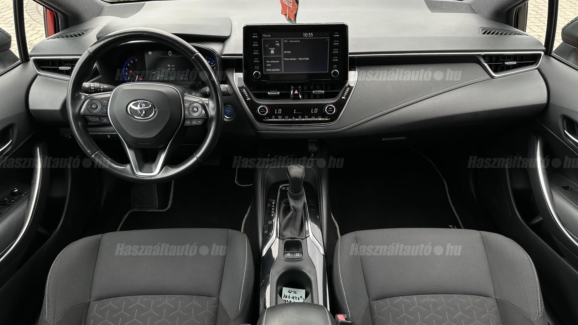 TOYOTA COROLLA 1.8 Hybrid Comfort Style Tech e-CVT