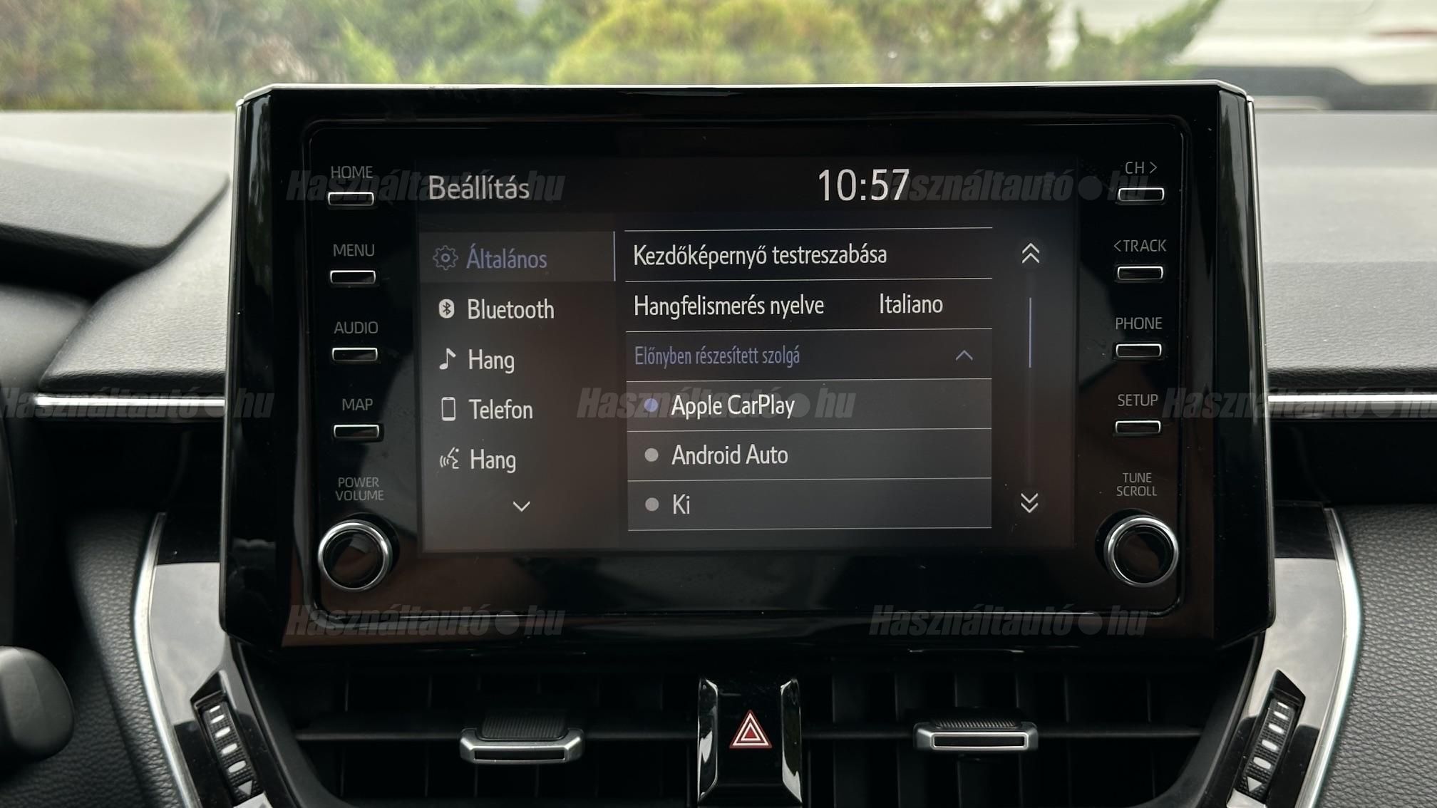 TOYOTA COROLLA 1.8 Hybrid Comfort Style Tech e-CVT