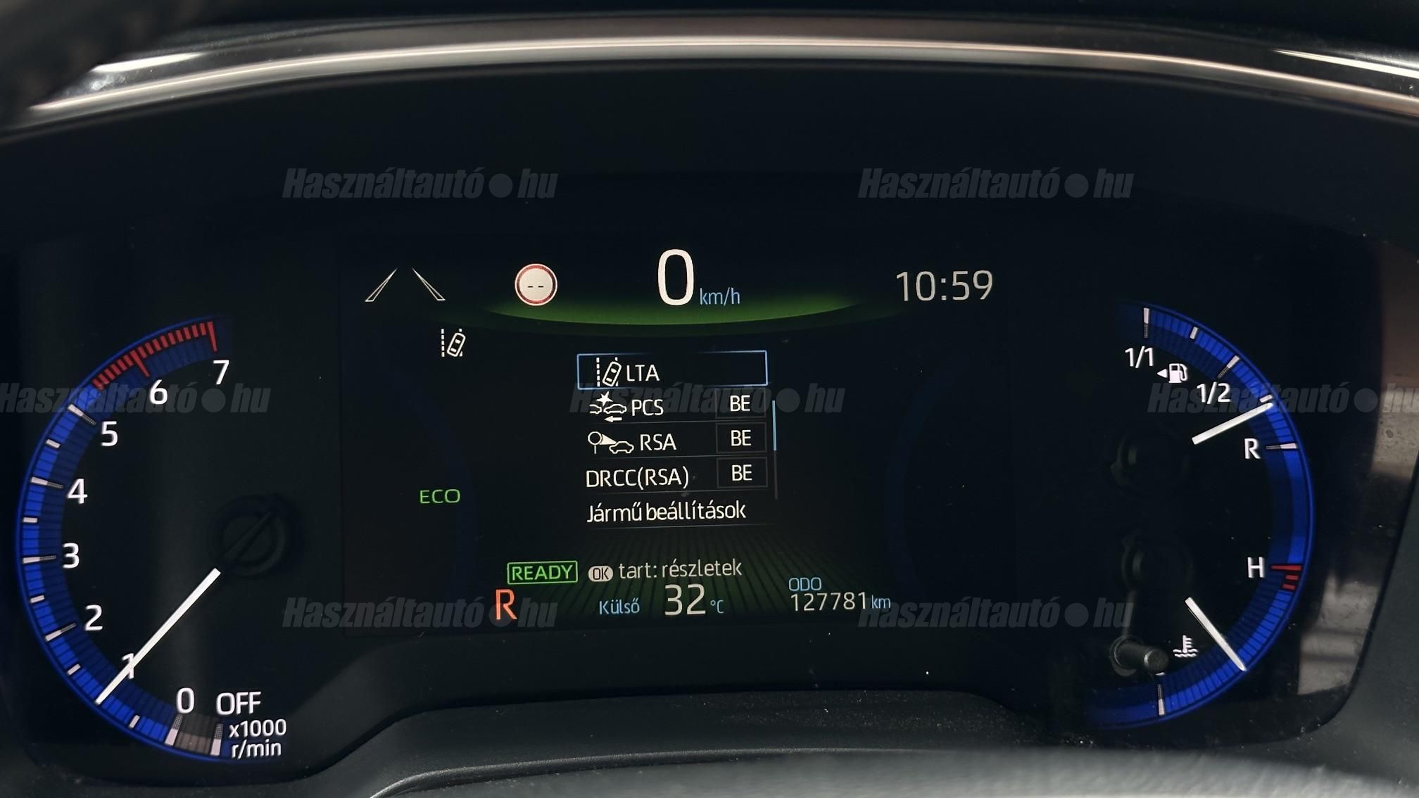 TOYOTA COROLLA 1.8 Hybrid Comfort Style Tech e-CVT