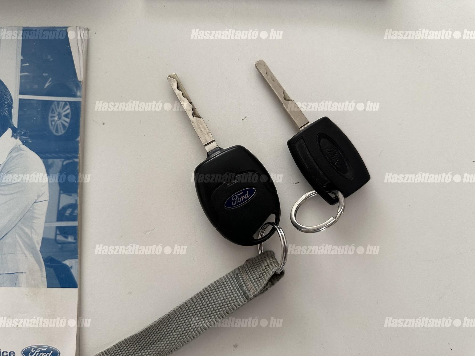 FORD FOCUS 1.6 Trend