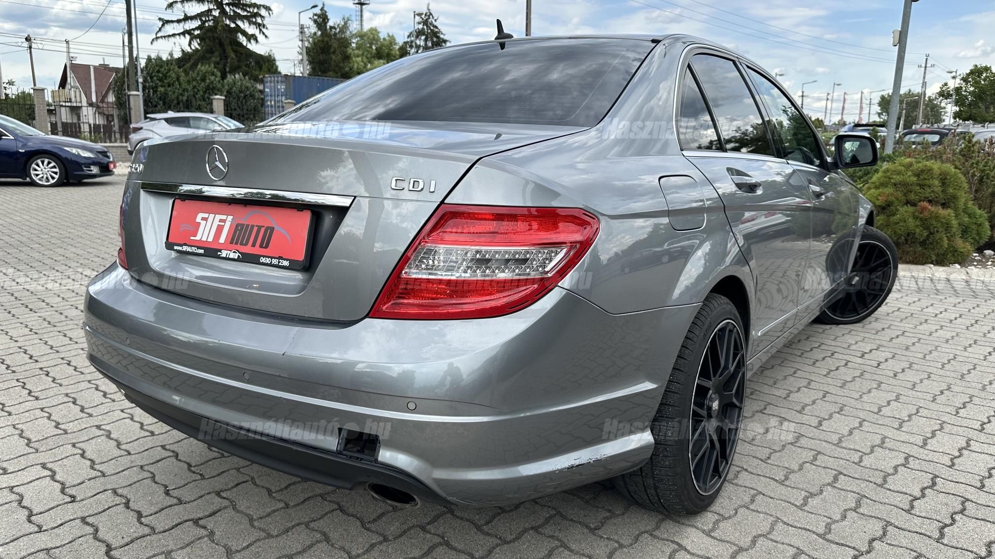 MERCEDES-BENZ C-OSZTÁLY C 320 CDI Avantgarde (Automata)