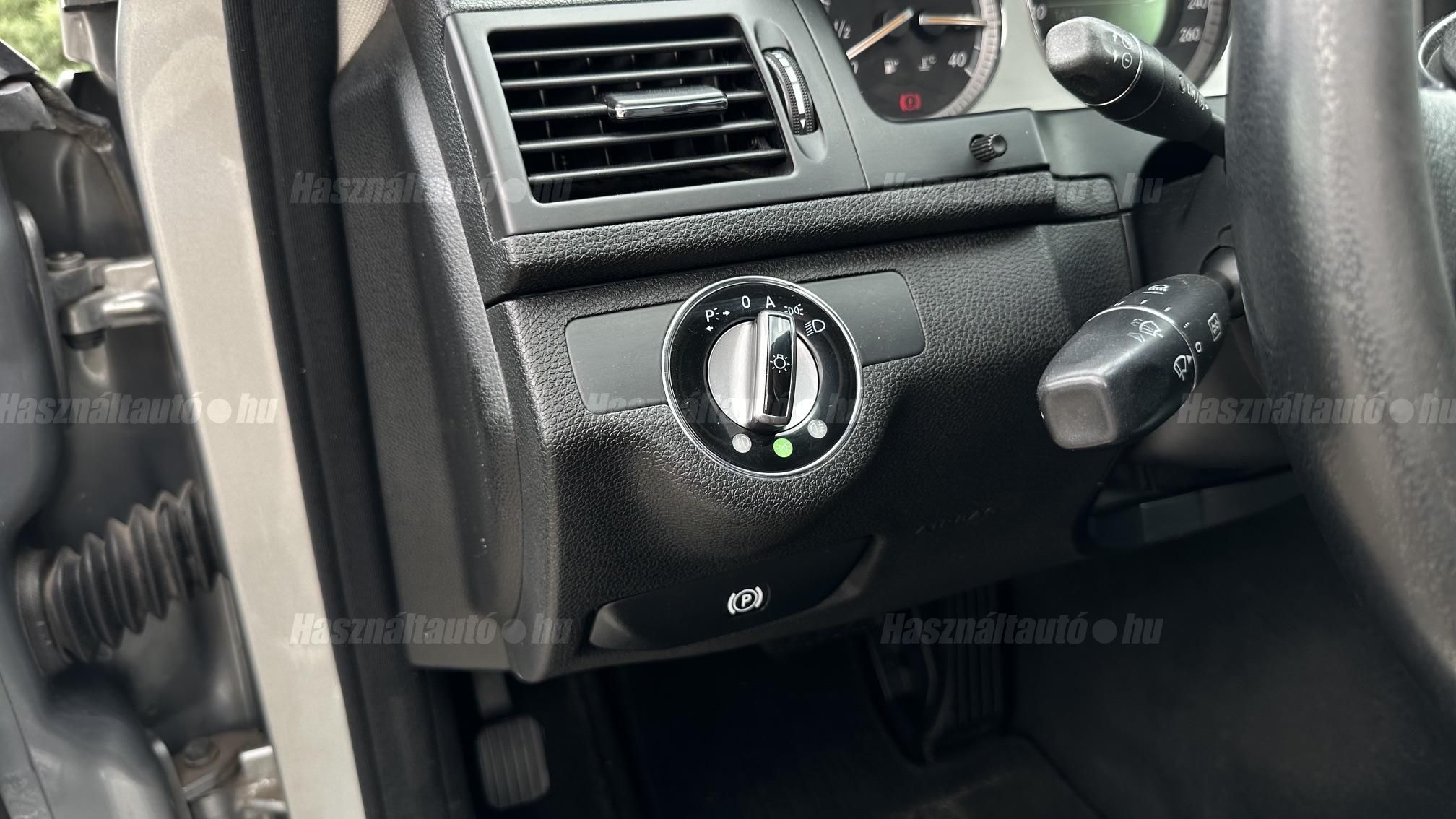 MERCEDES-BENZ C-OSZTÁLY C 320 CDI Avantgarde (Automata)