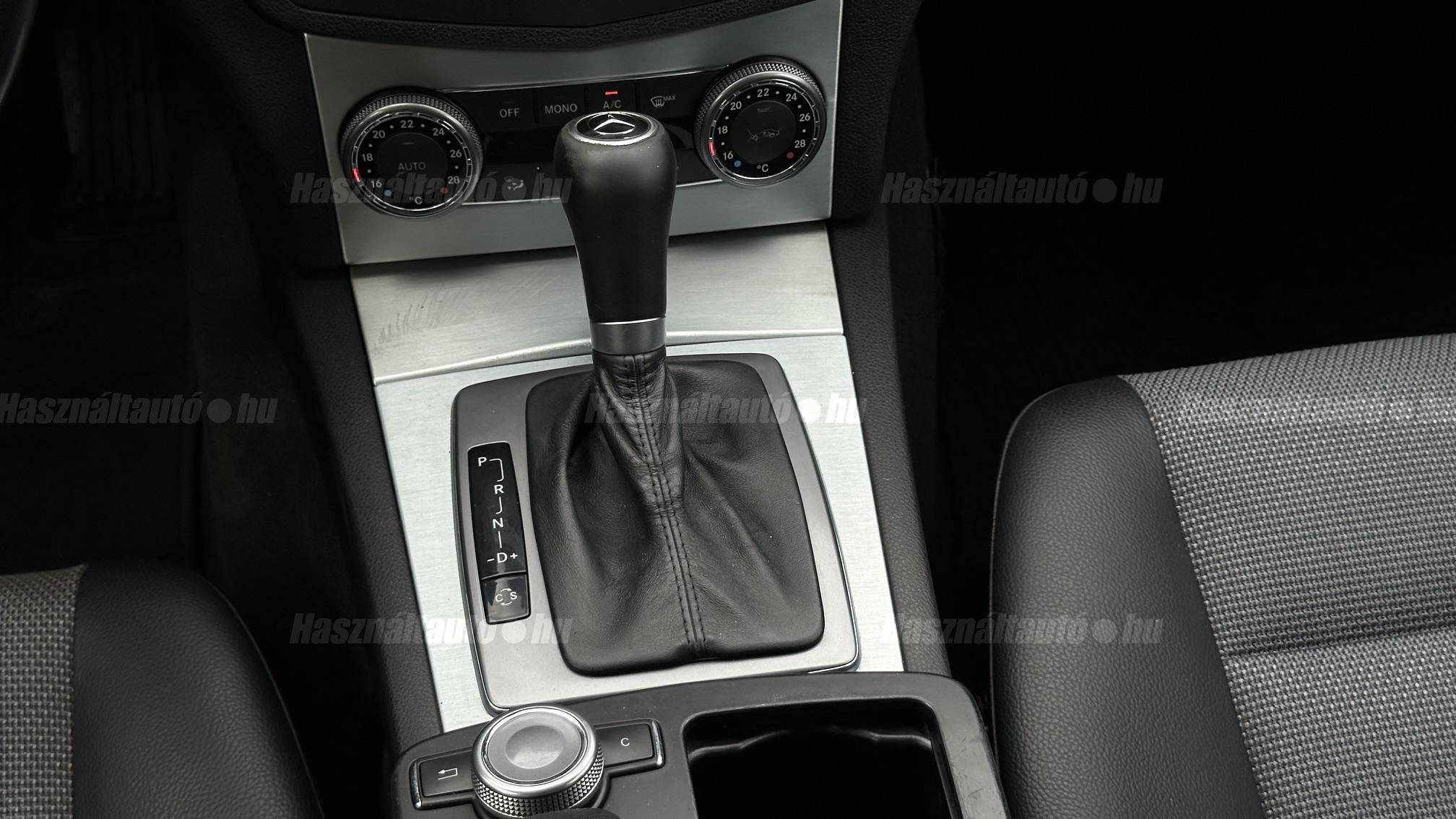 MERCEDES-BENZ C-OSZTÁLY C 320 CDI Avantgarde (Automata)