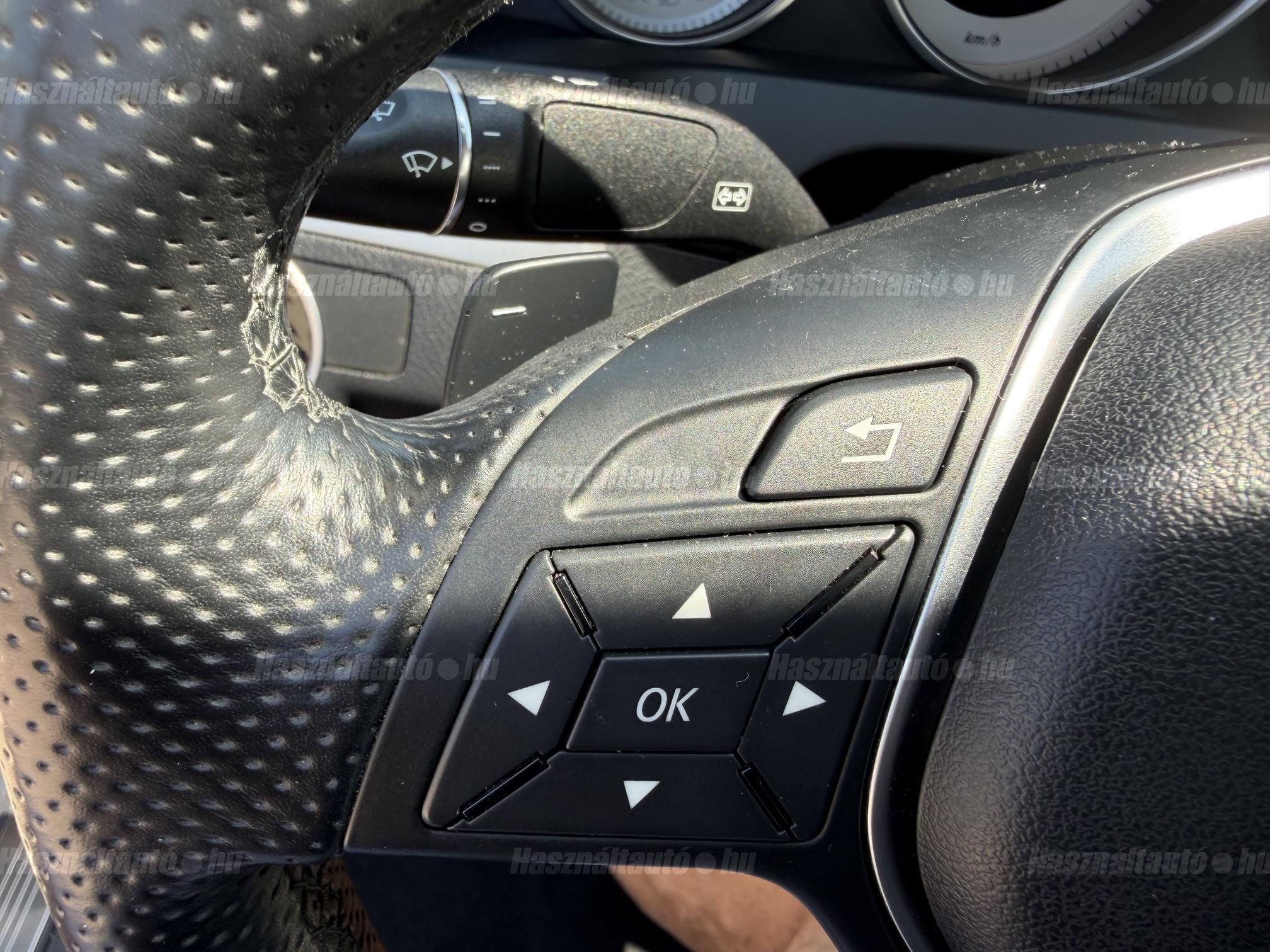 MERCEDES-BENZ E 200 CGI BlueEFFICIENCY Avantgarde 7G-TRONIC