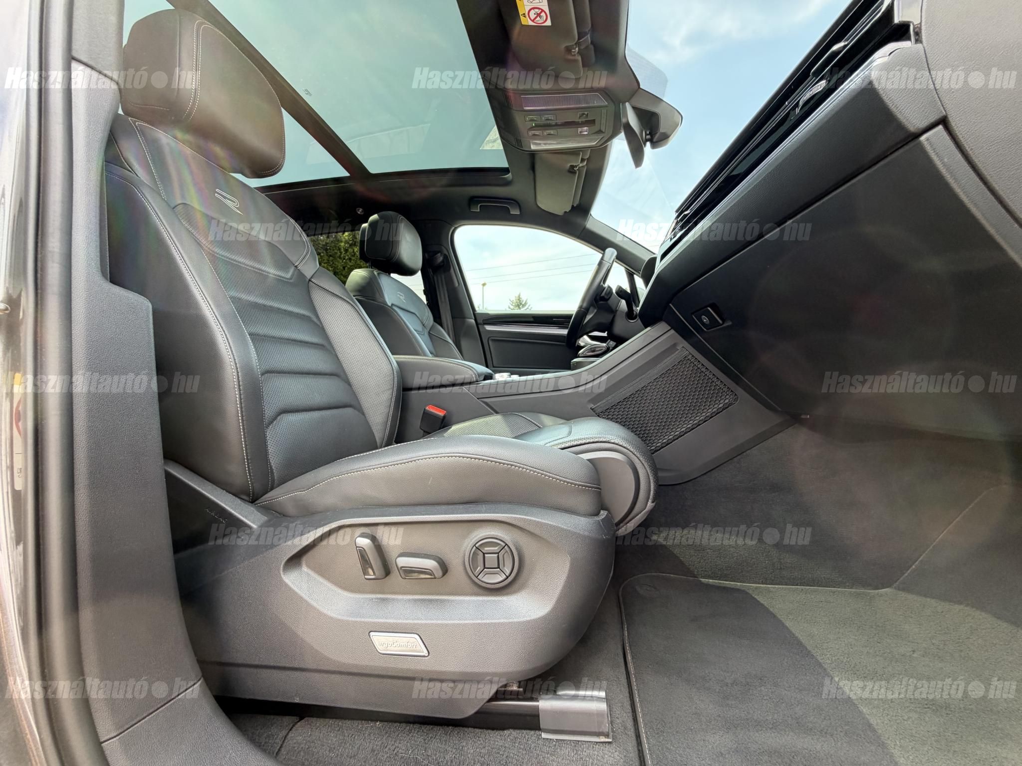 VOLKSWAGEN TOUAREG 3.0 V6 TDI R-Line Tiptronic ic