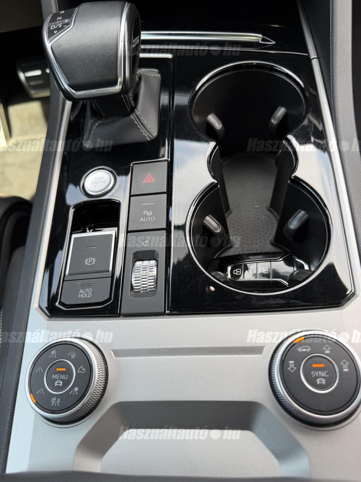 VOLKSWAGEN TOUAREG 3.0 V6 TDI R-Line Tiptronic ic