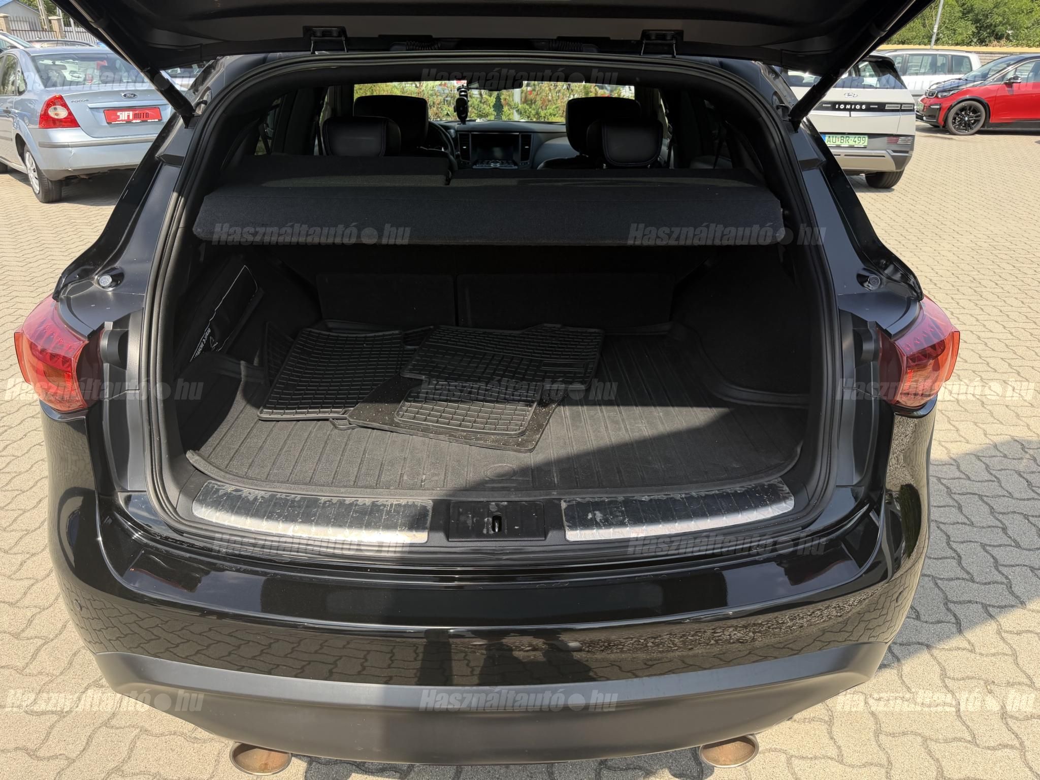 INFINITI QX70 QX70S 3.7 V6 Premium (Automata) EU6