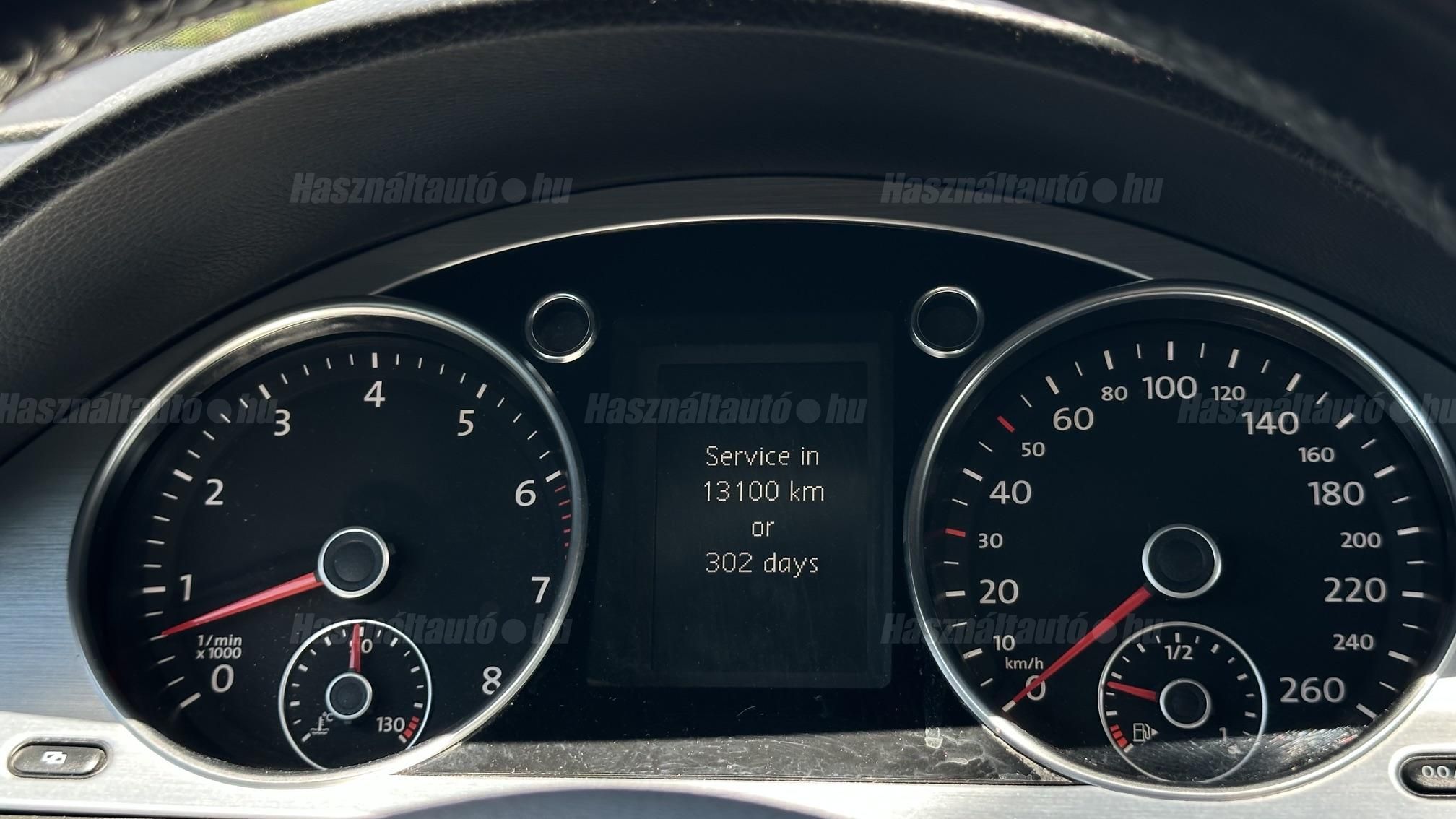 VOLKSWAGEN PASSAT Variant 3.2 V6 FSI Sportline 4Motion DSG