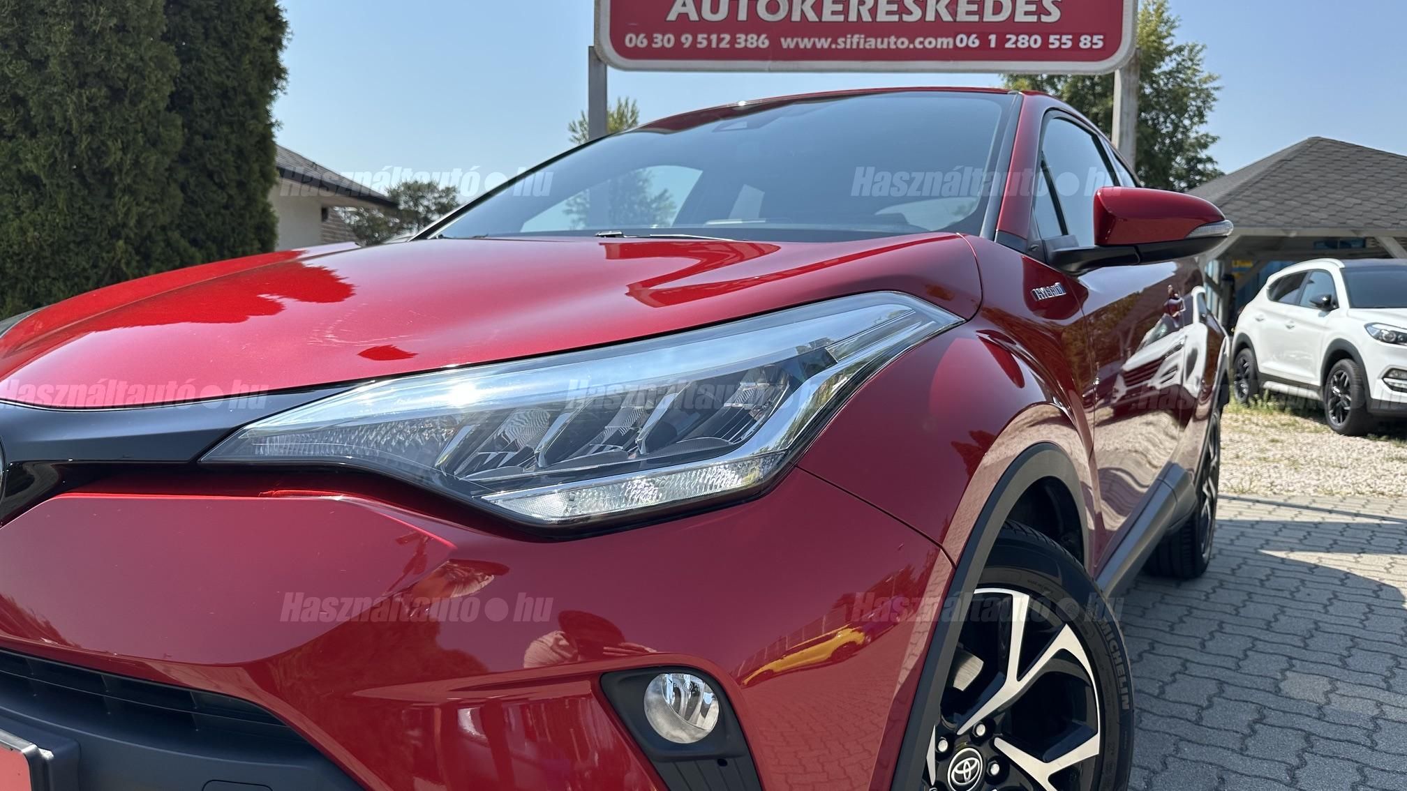 TOYOTA C-HR 1.8 Hybrid Comfort Business e-CVT