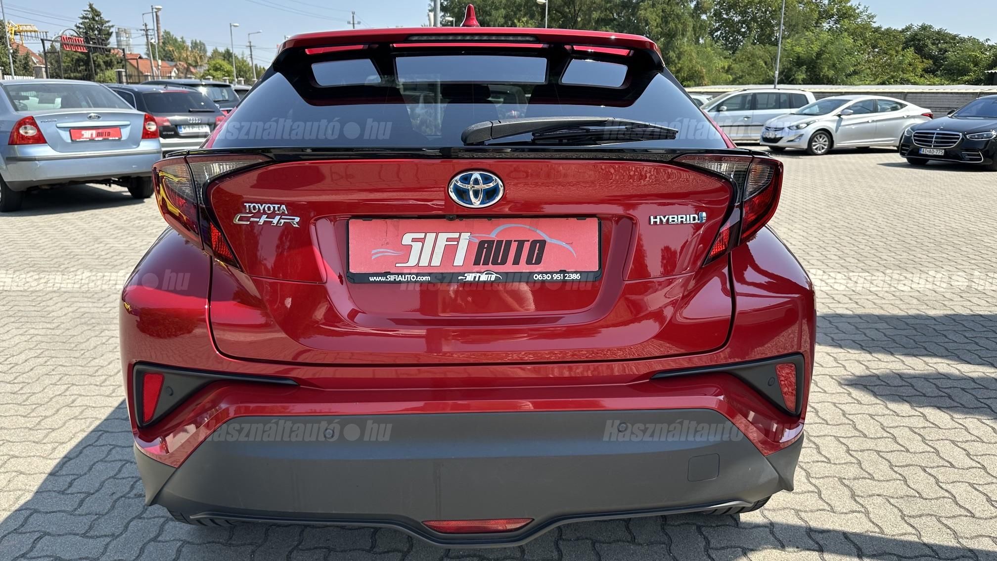 TOYOTA C-HR 1.8 Hybrid Comfort Business e-CVT