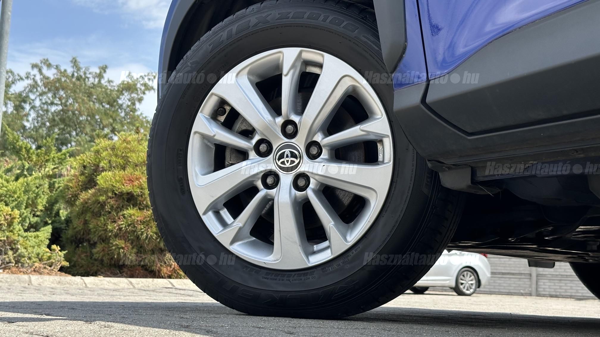 TOYOTA YARIS CROSS 1.5 VVT-i Comfort Tech CVT