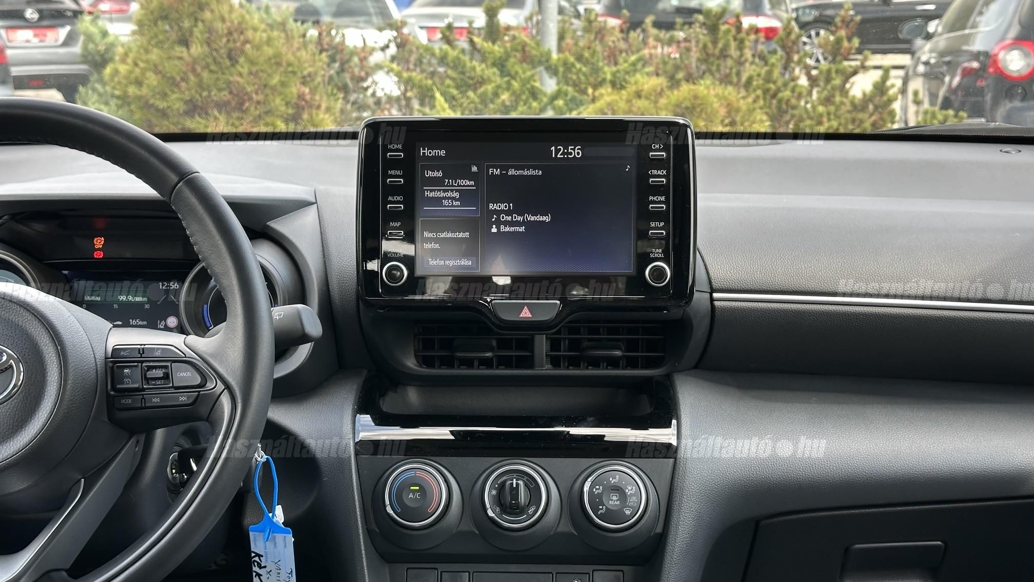 TOYOTA YARIS CROSS 1.5 VVT-i Comfort Tech CVT