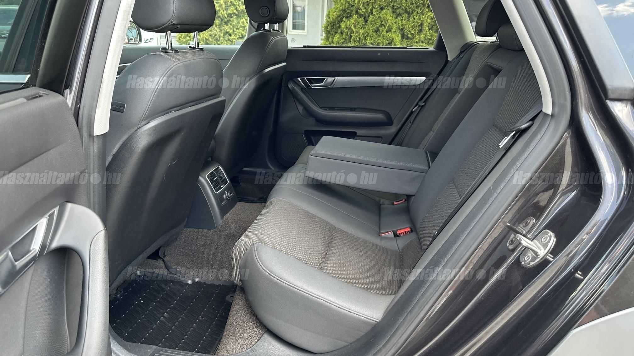 AUDI A6 Avant 3.2 V6 FSI quattro Tiptronic ic