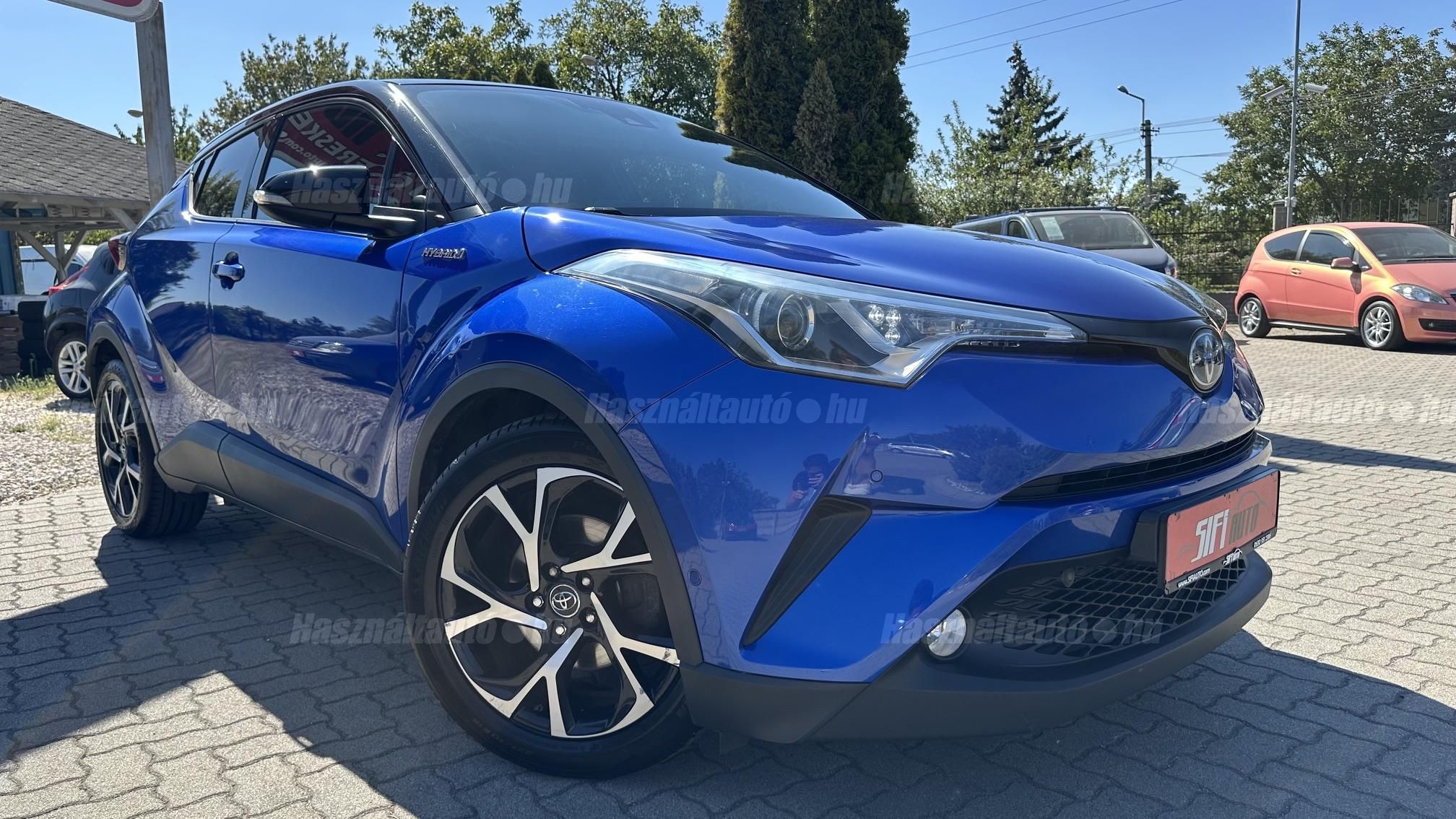 TOYOTA C-HR 1.8 Hybrid Dynamic Comfort e-CVT