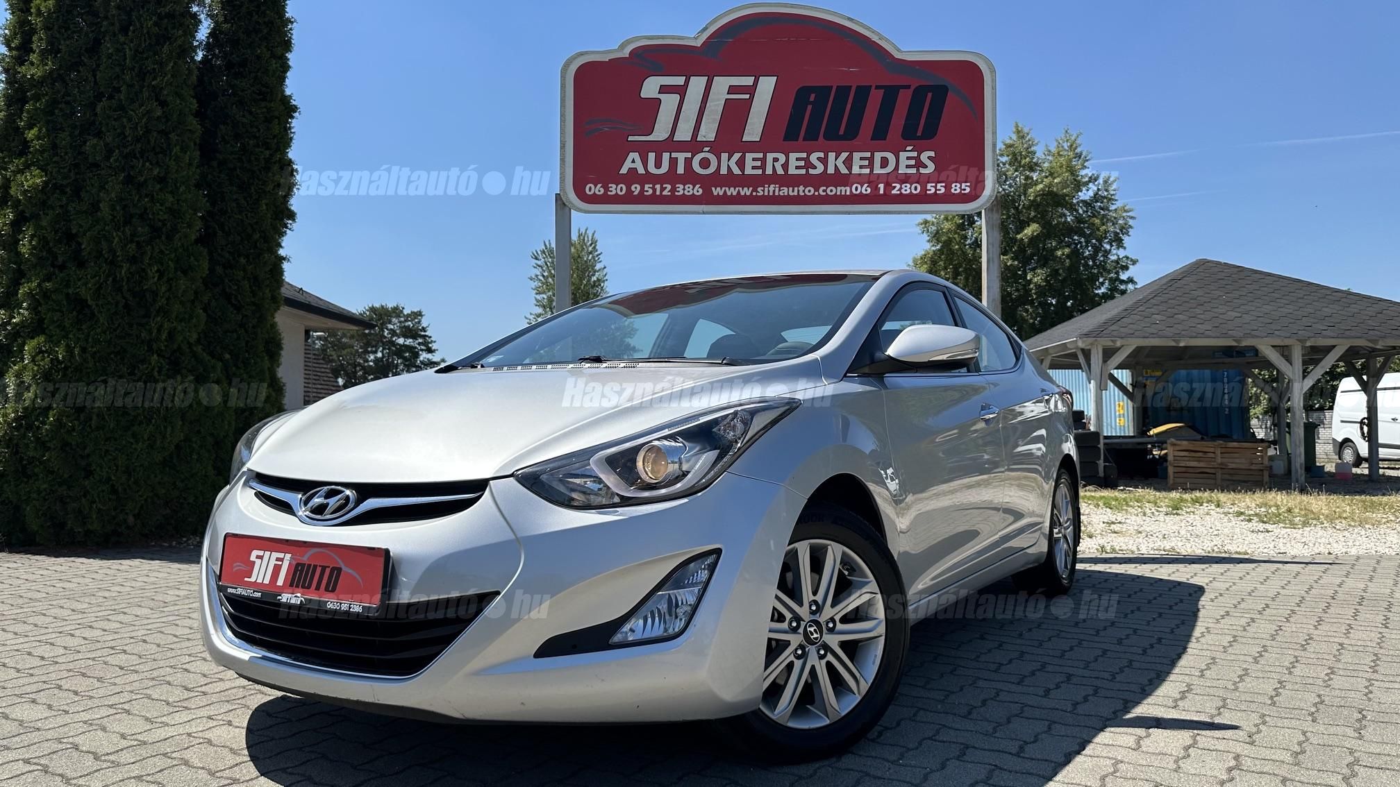 HYUNDAI ELANTRA 1.6 MPi Executive (Automata)