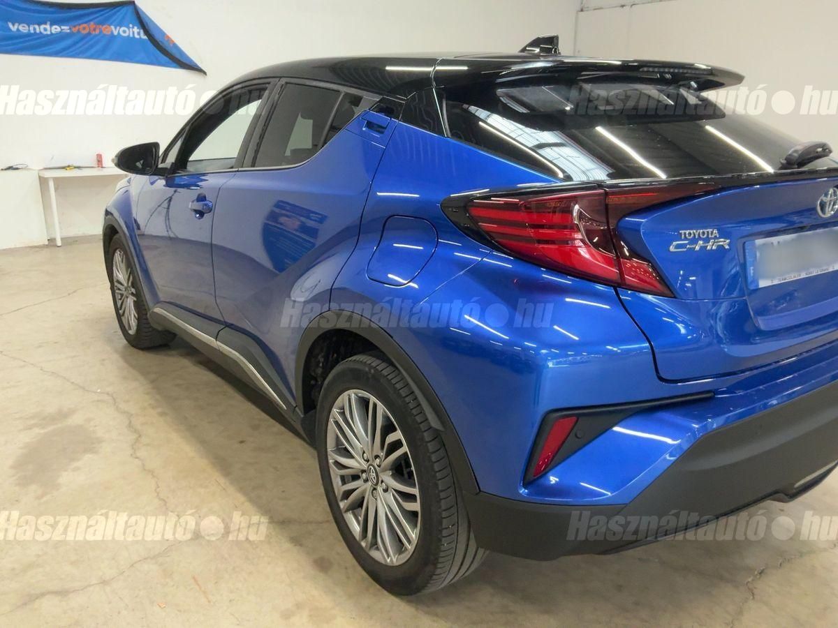 TOYOTA C-HR 1.8 Hybrid Executive Tech VIP e-CVT