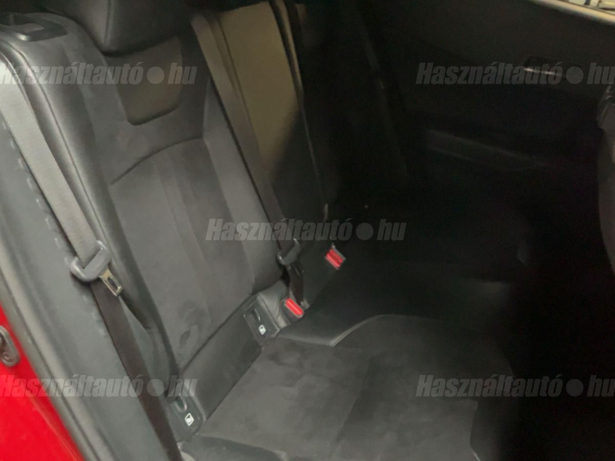 TOYOTA C-HR 2.0 Hybrid Premiere Edition e-CVT