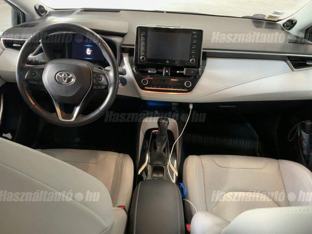 TOYOTA COROLLA Touring Sports 2.0 Hybrid Selection e-CVT