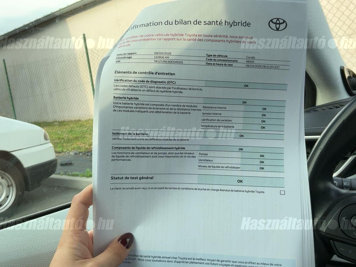 TOYOTA COROLLA Touring Sports 2.0 Hybrid Selection e-CVT