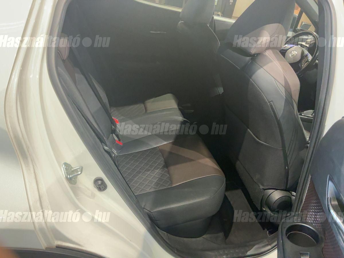 TOYOTA C-HR 1.8 Hybrid Executive LED e-CVT