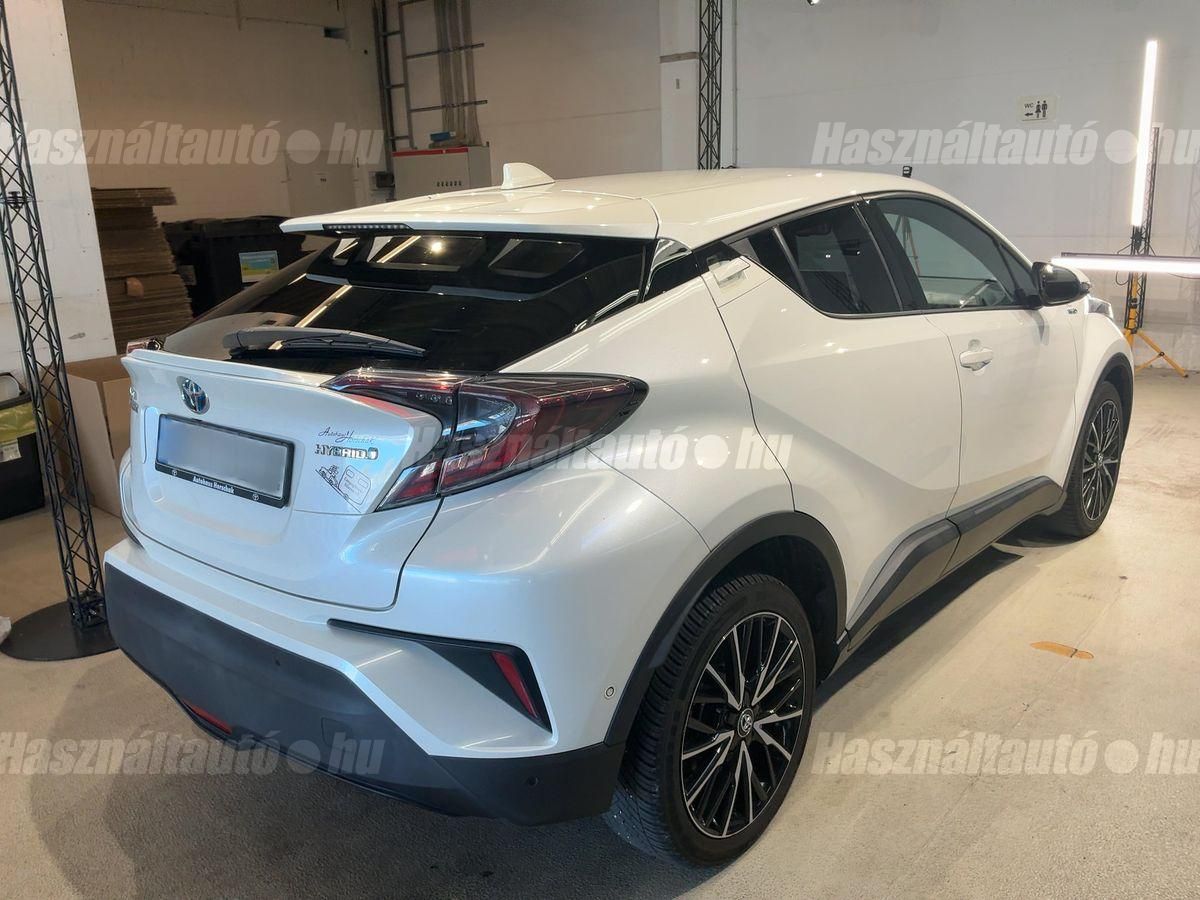 TOYOTA C-HR 1.8 Hybrid Executive LED e-CVT