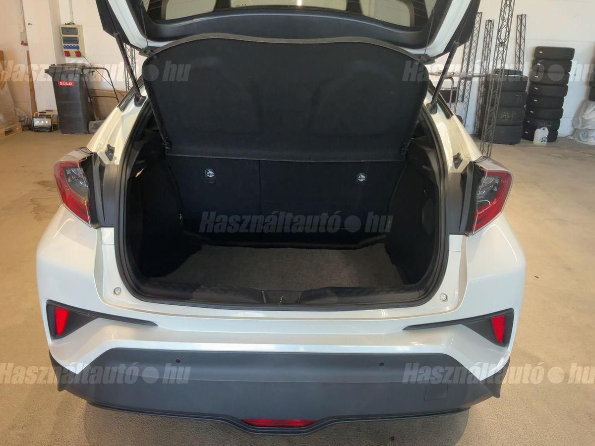 TOYOTA C-HR 1.8 Hybrid Executive LED e-CVT