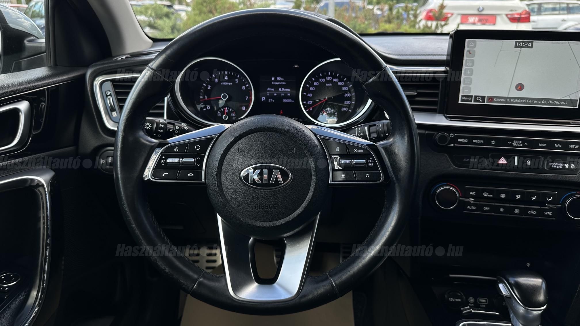 KIA CEE'D Ceed 1.4 T-GDI Gold DCT